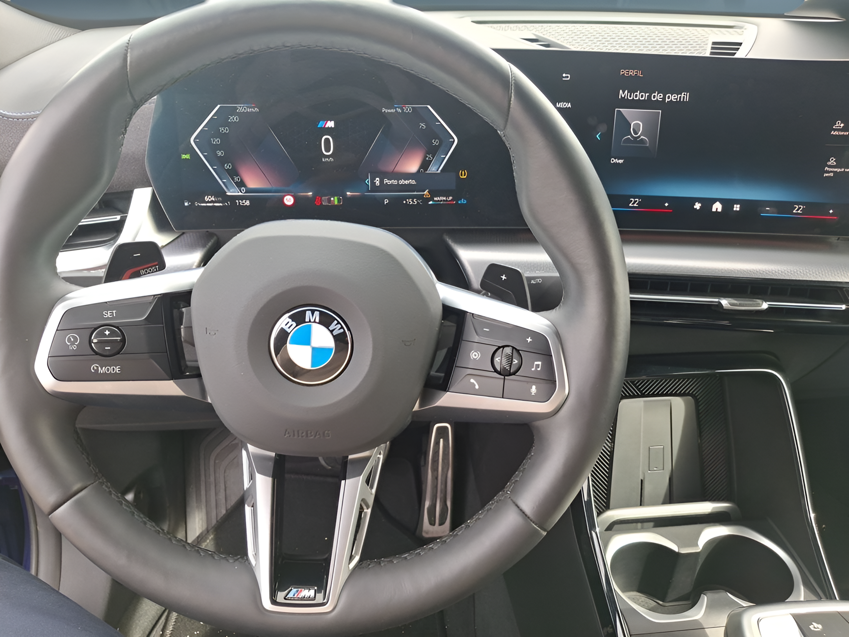 BMW X2 sDrive18d color Azul. Año 2025. 110KW(150CV). Diesel. En concesionario Caetano Portimão de Portimão