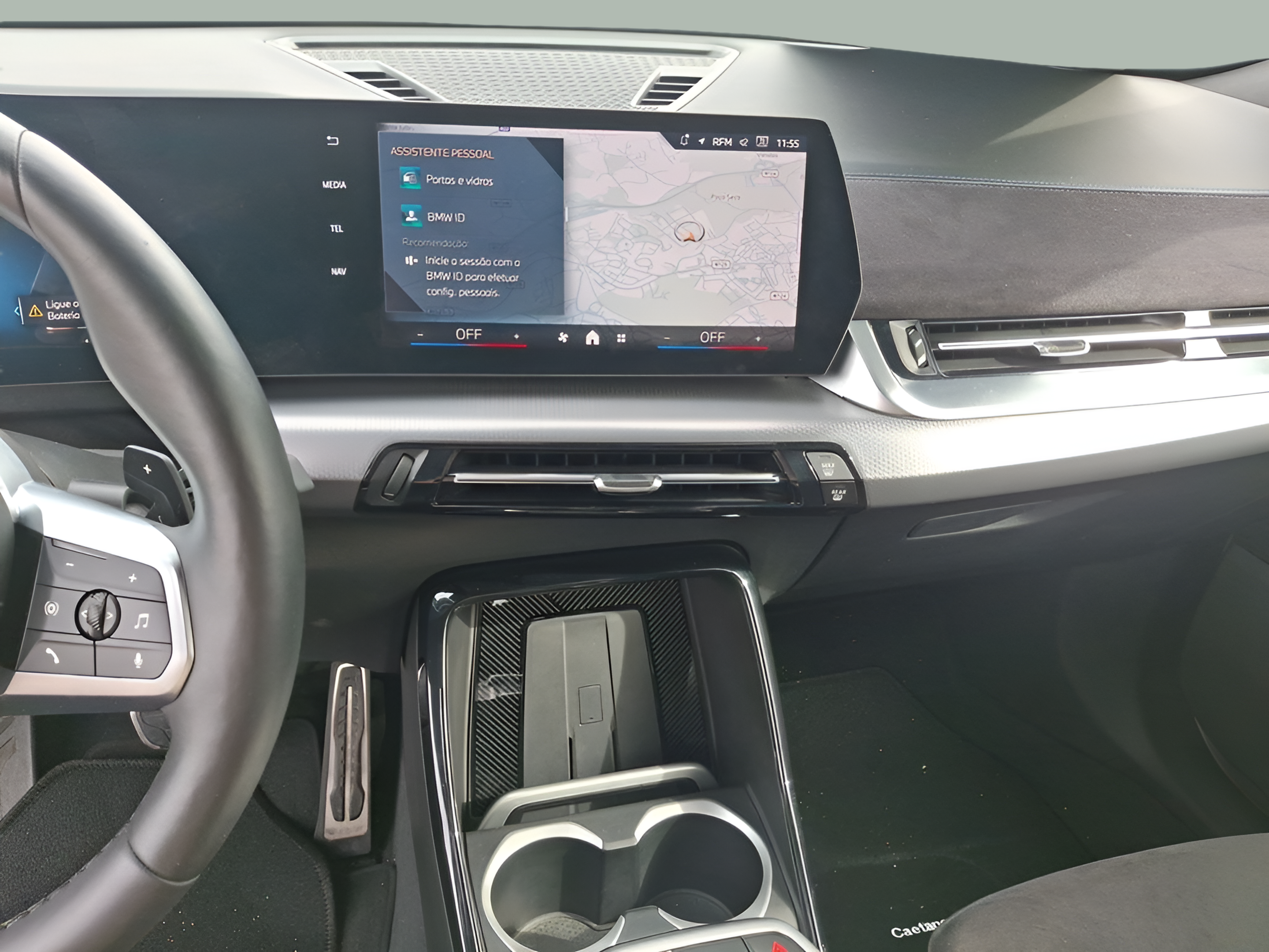 BMW X2 sDrive18d color Azul. Año 2025. 110KW(150CV). Diesel. En concesionario Caetano Portimão de Portimão