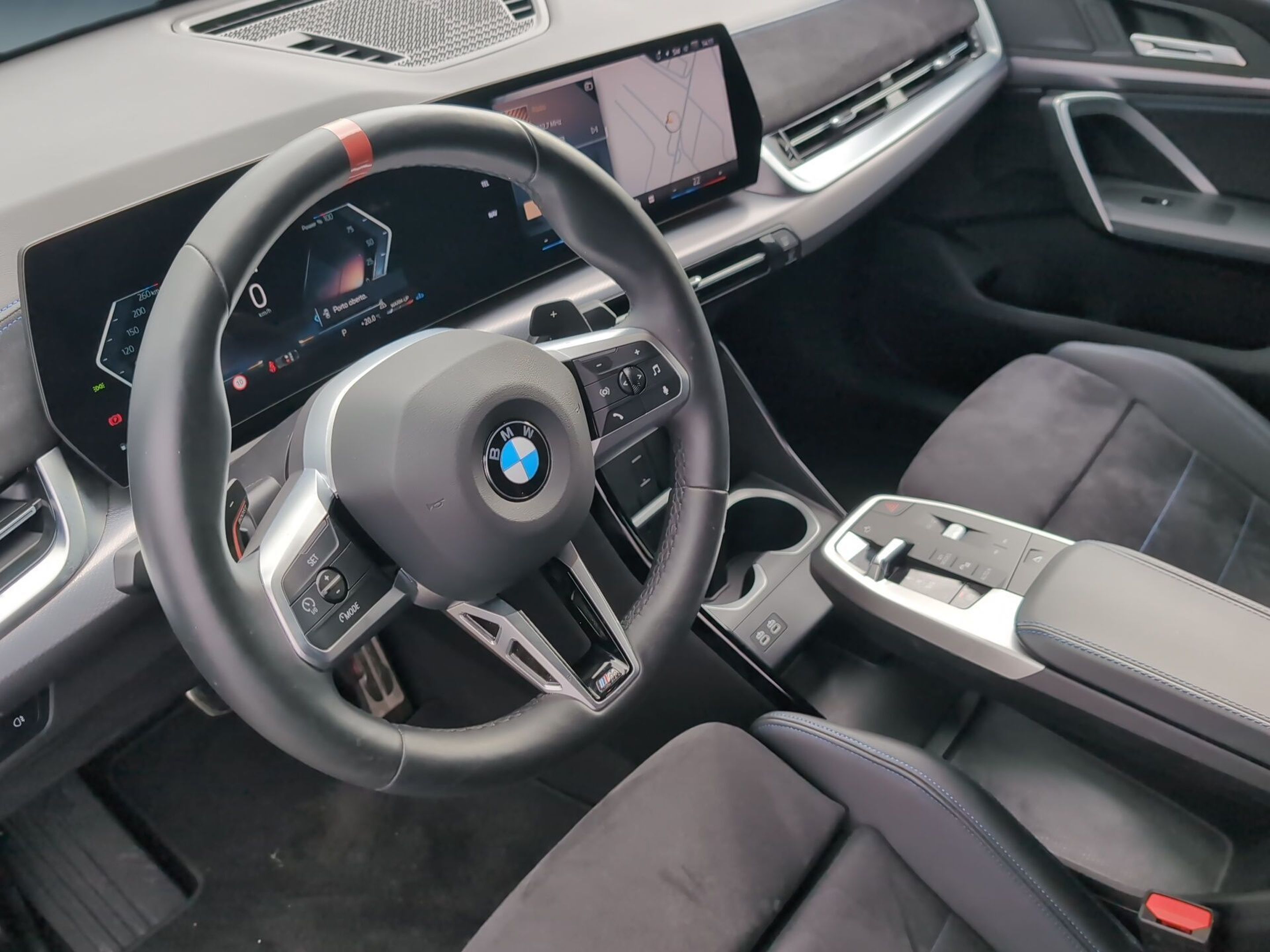 BMW X2 sDrive18d color Negro. Año 2025. 110KW(150CV). Diesel. En concesionario Caetano Aveiro de Aveiro