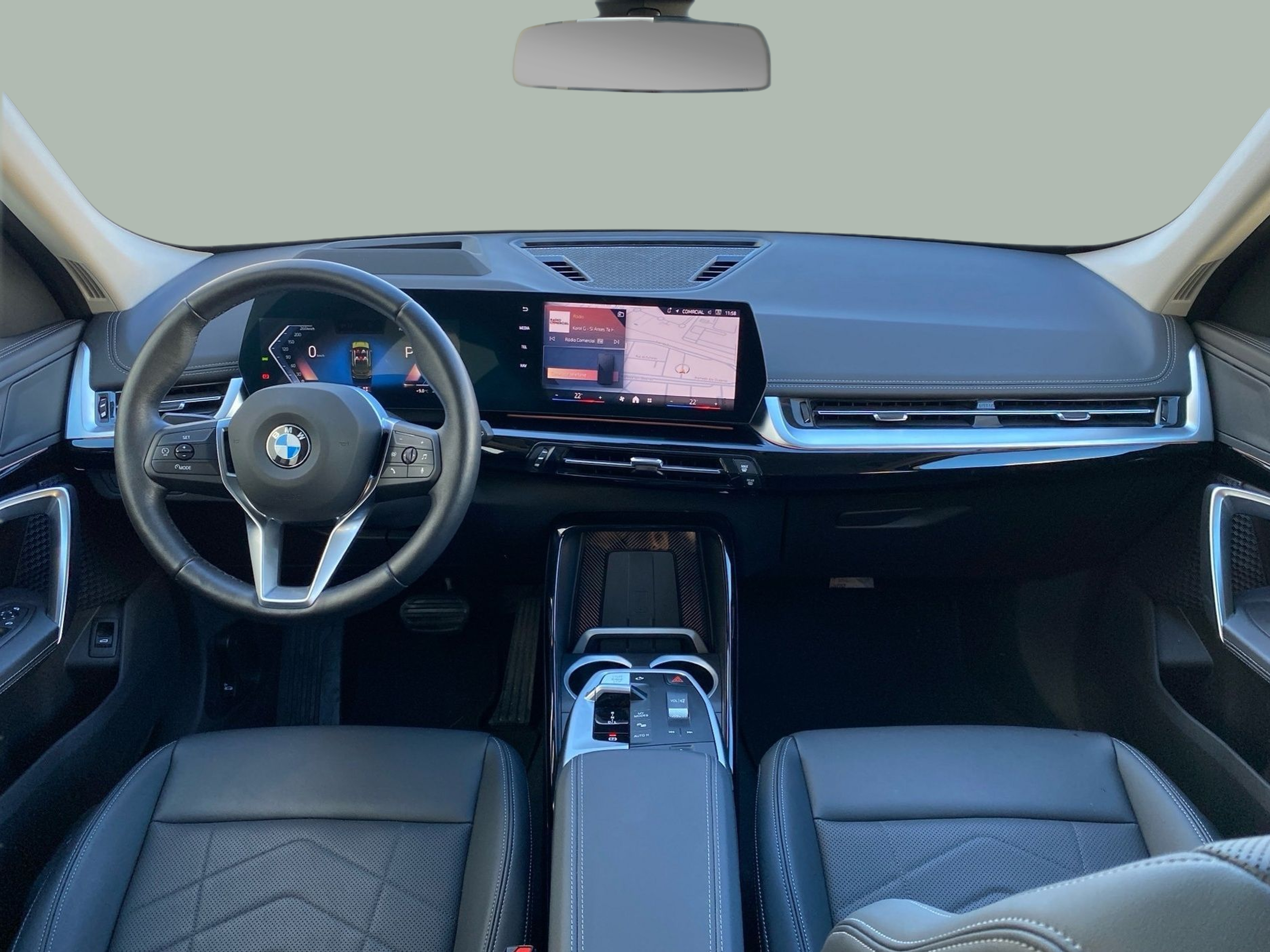 BMW X1 sDrive20d color Verde. Año 2024. 120KW(163CV). Diesel. En concesionario Caetano Lisboa de Lisboa