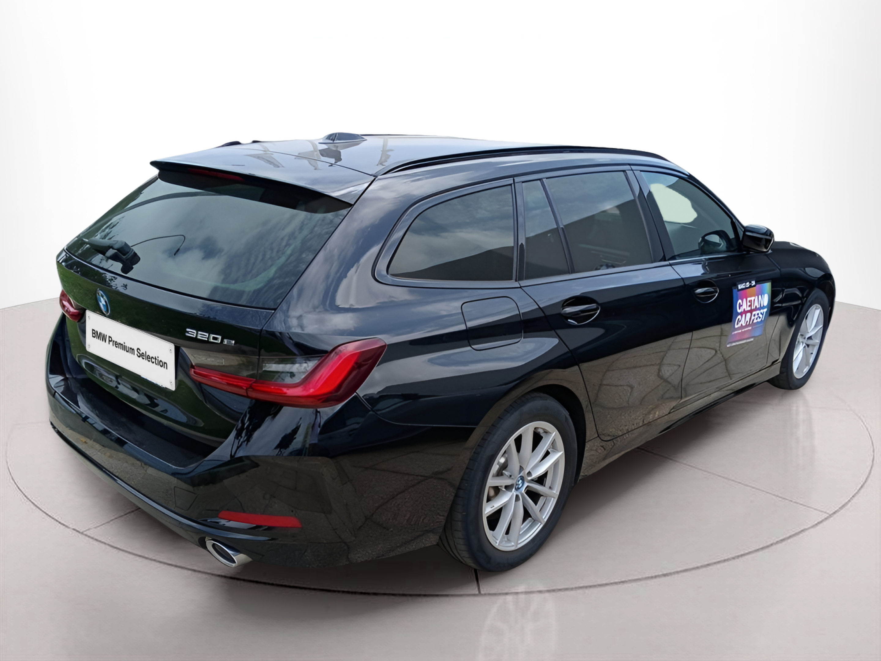 BMW Série 3 320e Touring color Negro. Año 2024. 150KW(204CV). Elétrico / Gasolina Híbrido. En concesionario Caetano Baviera Faro de Faro