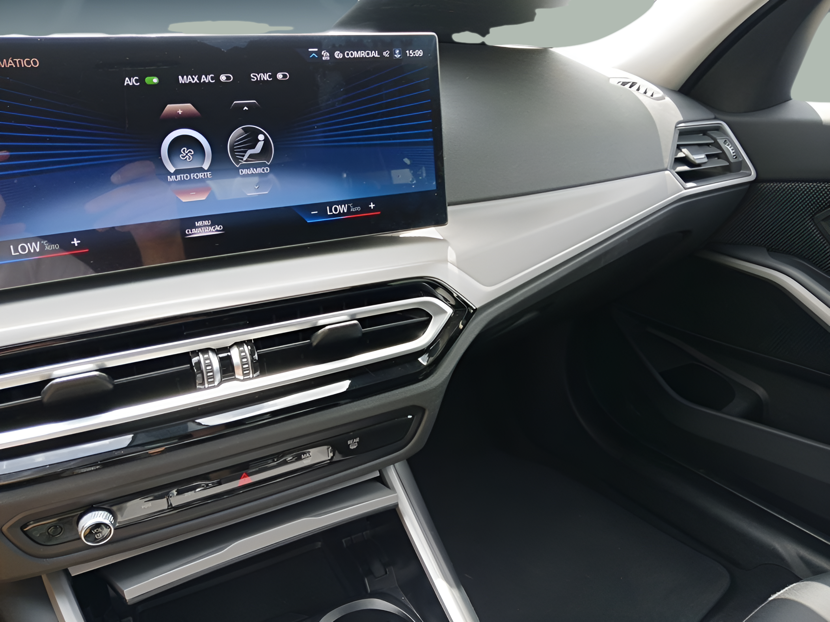 BMW Série 3 320e Touring color Negro. Año 2024. 150KW(204CV). Elétrico / Gasolina Híbrido. En concesionario Caetano Baviera Faro de Faro