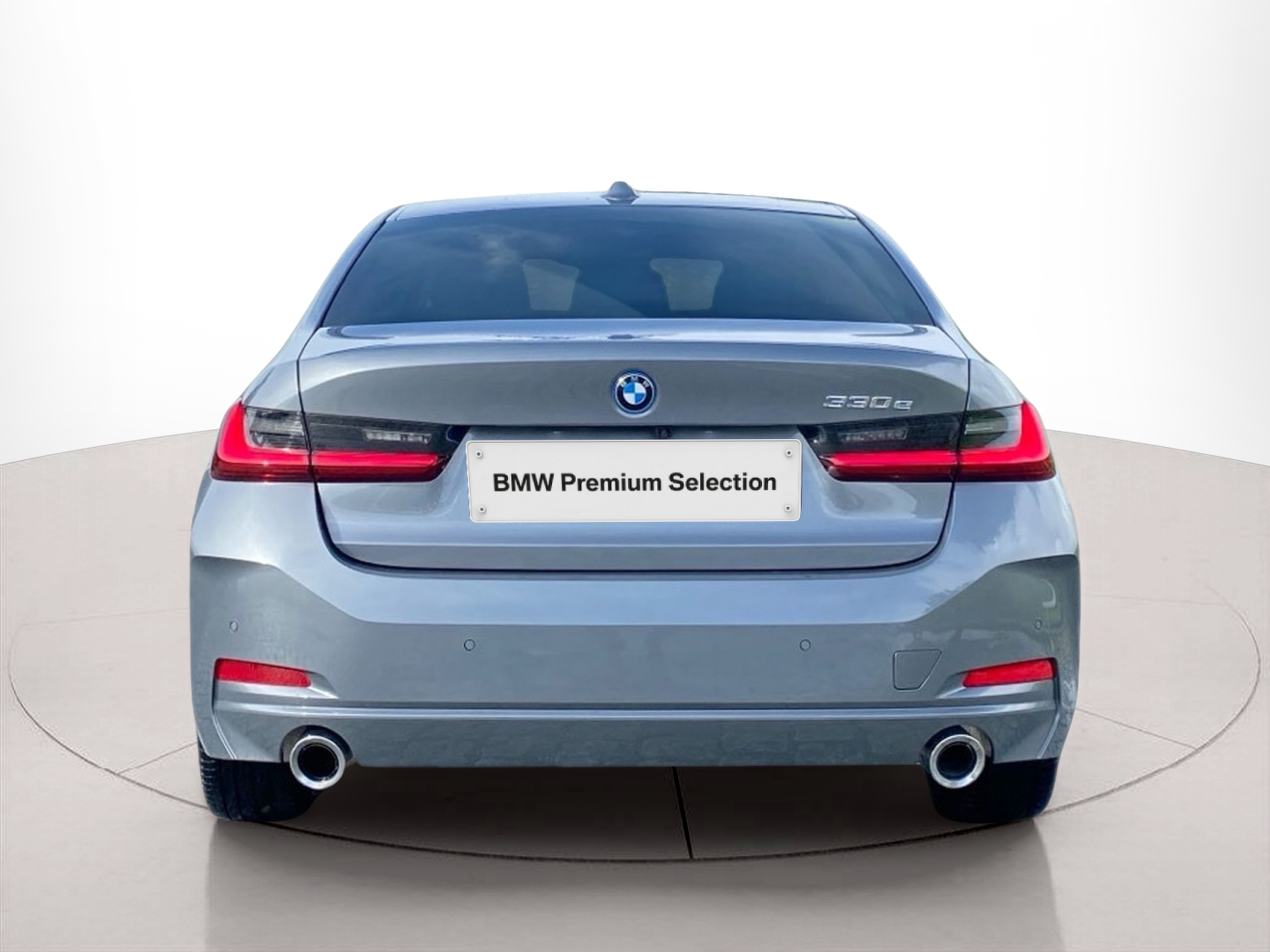 BMW Série 3 330e Berlina color Gris. Año 2024. 215KW(292CV). Elétrico / Gasolina Híbrido. En concesionario Caetano Lisboa de Lisboa