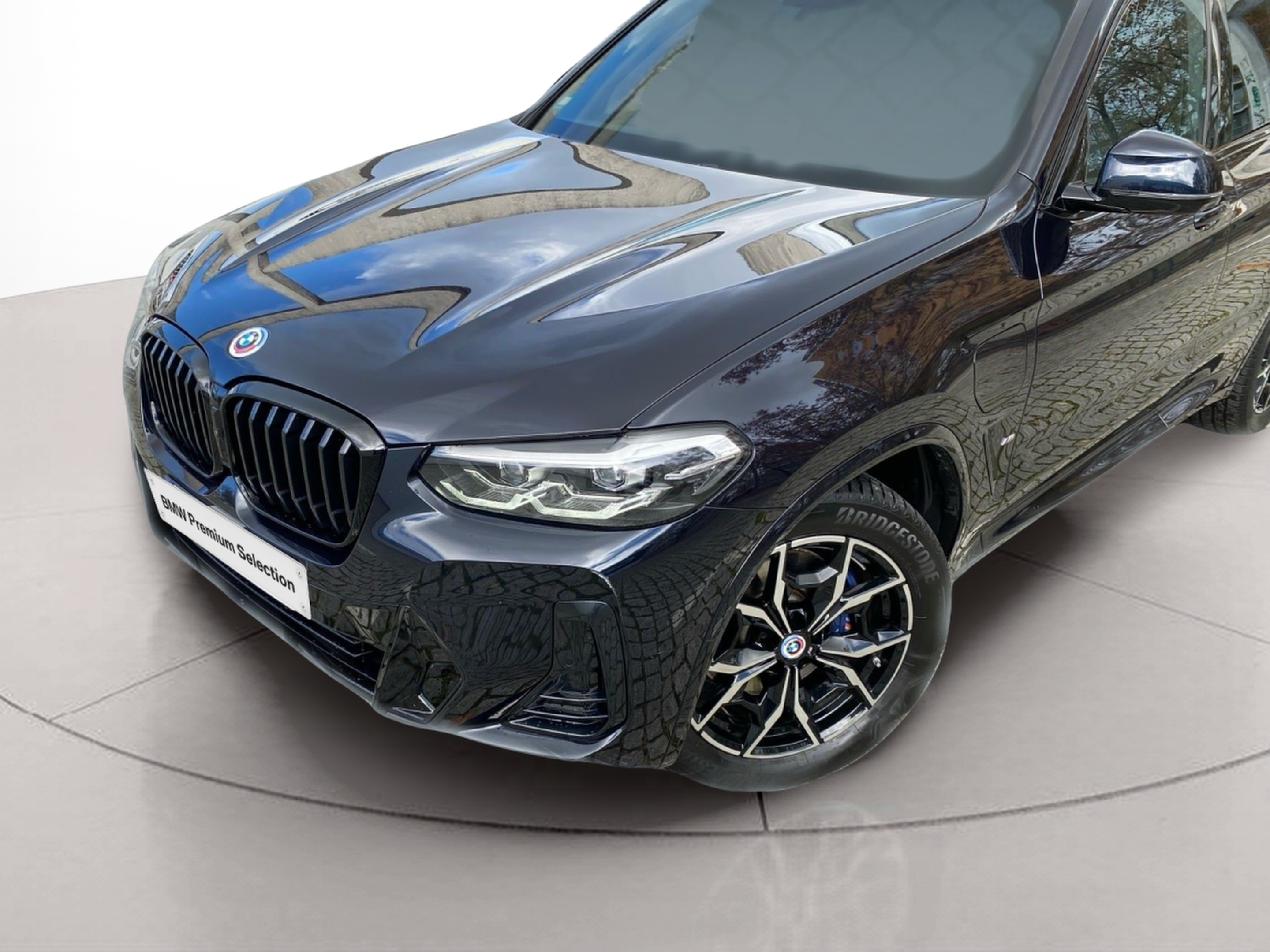 BMW X3 xDrive30e color Negro. Año 2023. 215KW(292CV). Elétrico / Gasolina Híbrido. En concesionario Caetano Lisboa de Lisboa