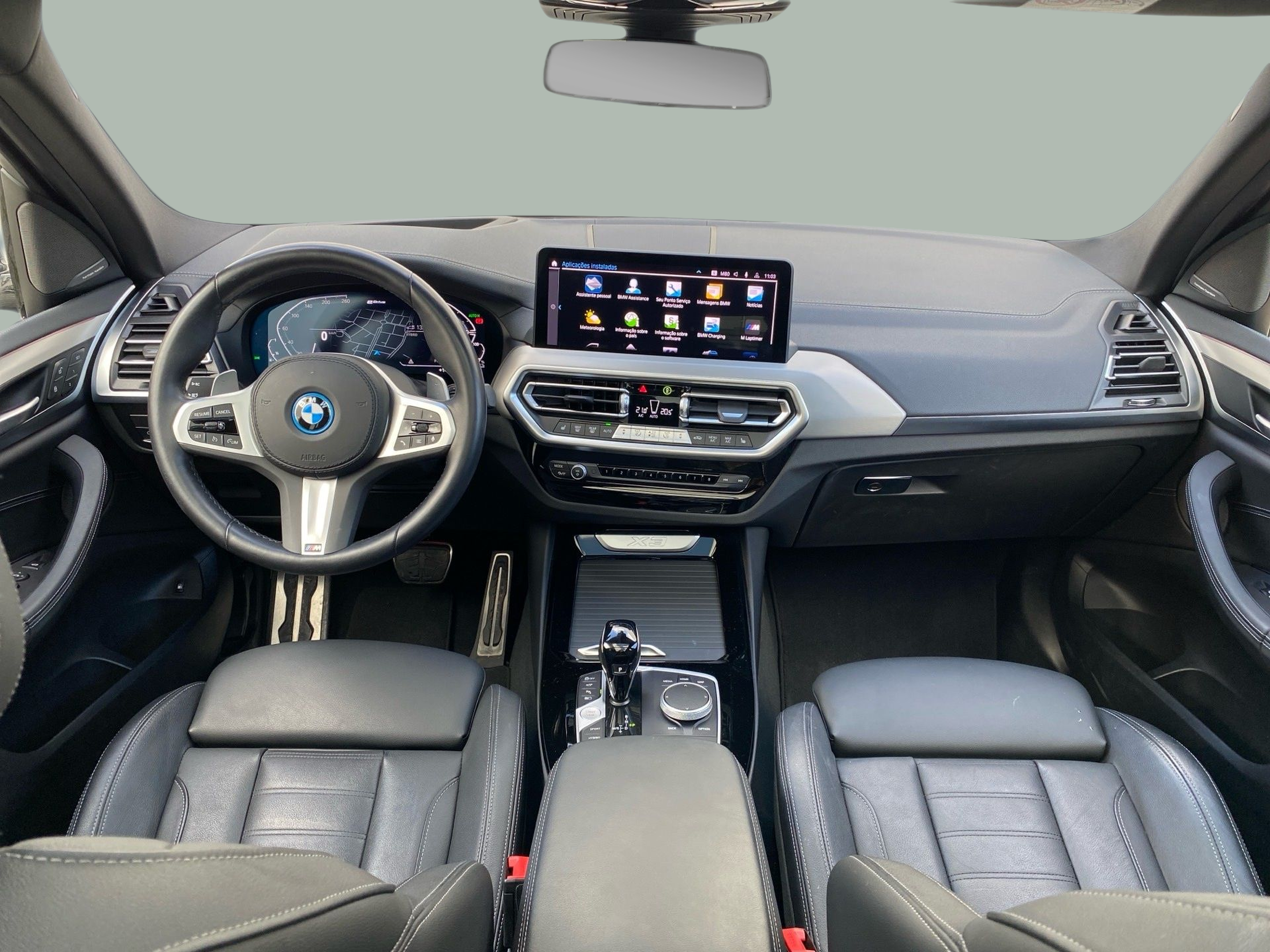 BMW X3 xDrive30e color Negro. Año 2023. 215KW(292CV). Elétrico / Gasolina Híbrido. En concesionario Caetano Lisboa de Lisboa