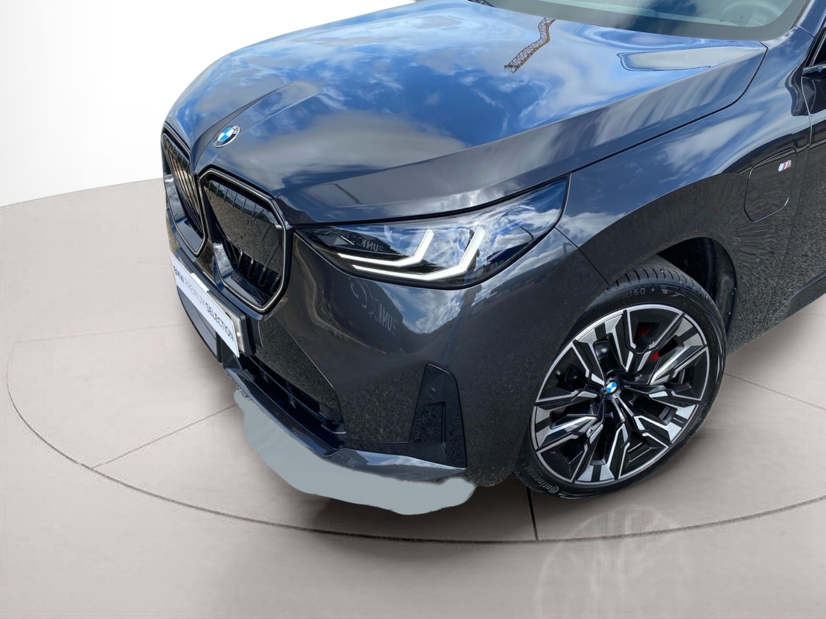 BMW X3 xDrive30e color Gris. Año 2025. 220KW(299CV). Elétrico / Gasolina Híbrido. En concesionario Caetano Baviera Cascais de Cascais