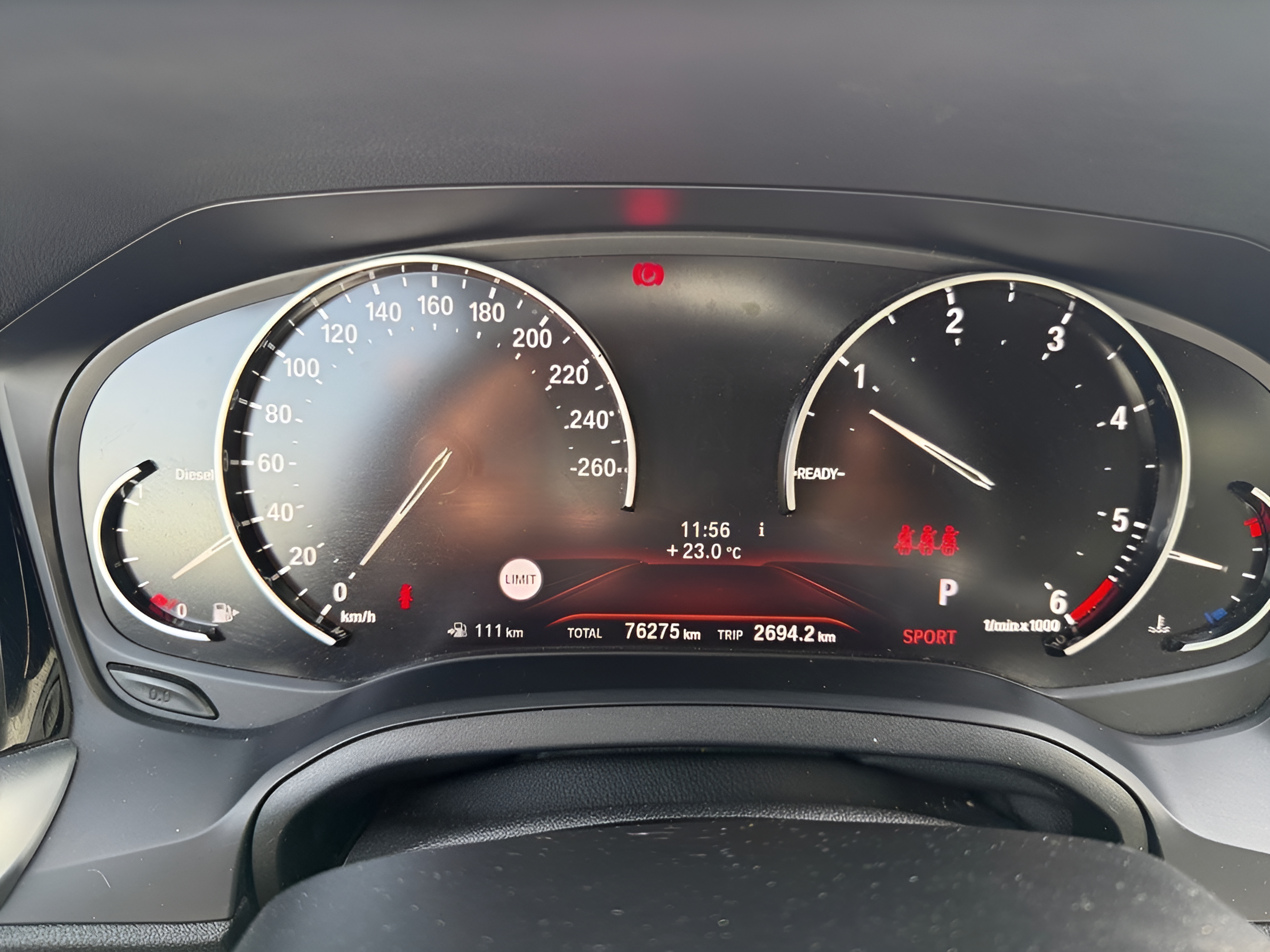 BMW Série 3 320d Touring color Azul. Año 2019. 140KW(190CV). Diesel. En concesionario Caetano Baviera Portimão de Portimão