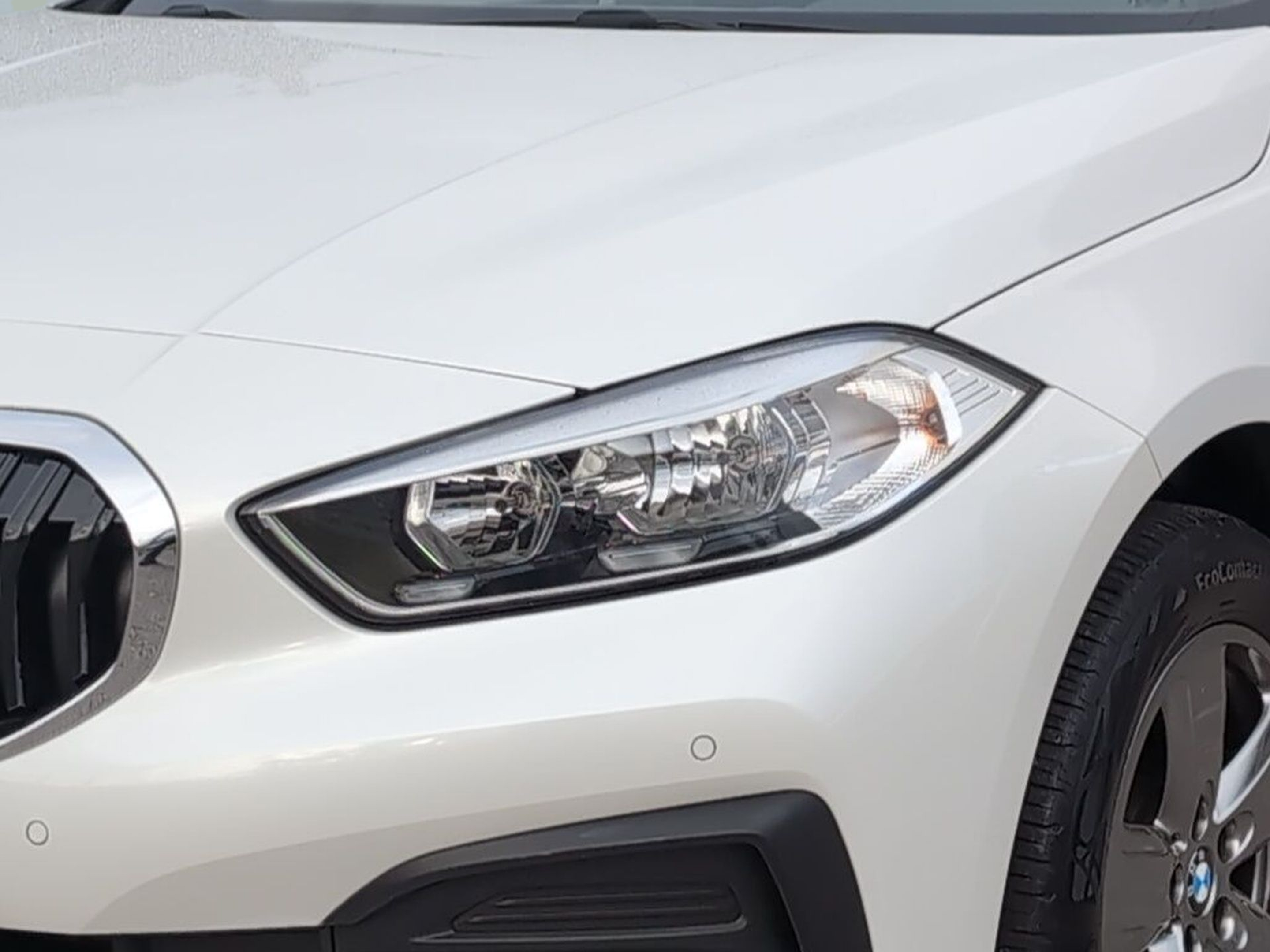 BMW Série 1 116i color Blanco. Año 2024. 80KW(109CV). Gasolina. En concesionario Caetano Aveiro de Aveiro