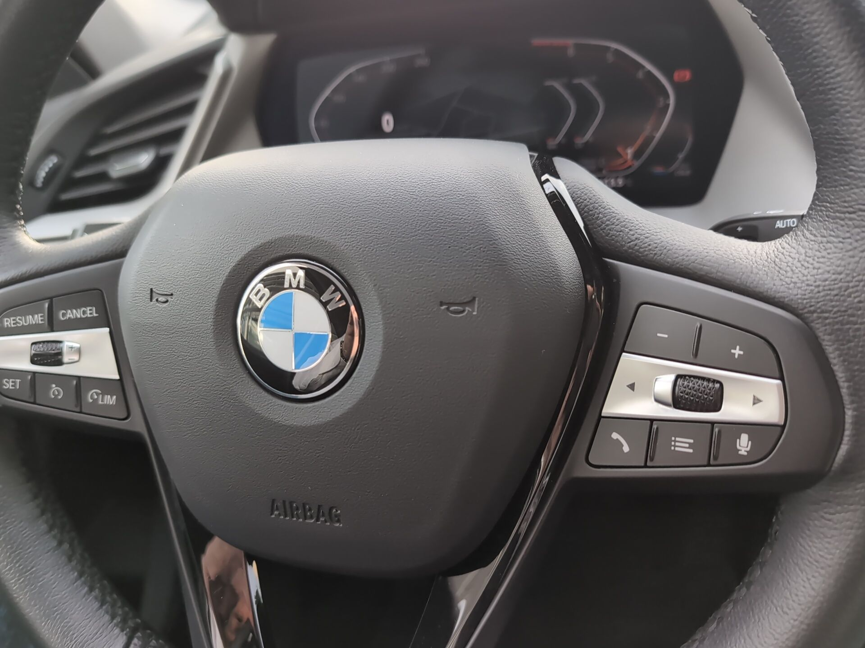 BMW Série 1 116i color Blanco. Año 2024. 80KW(109CV). Gasolina. En concesionario Caetano Aveiro de Aveiro