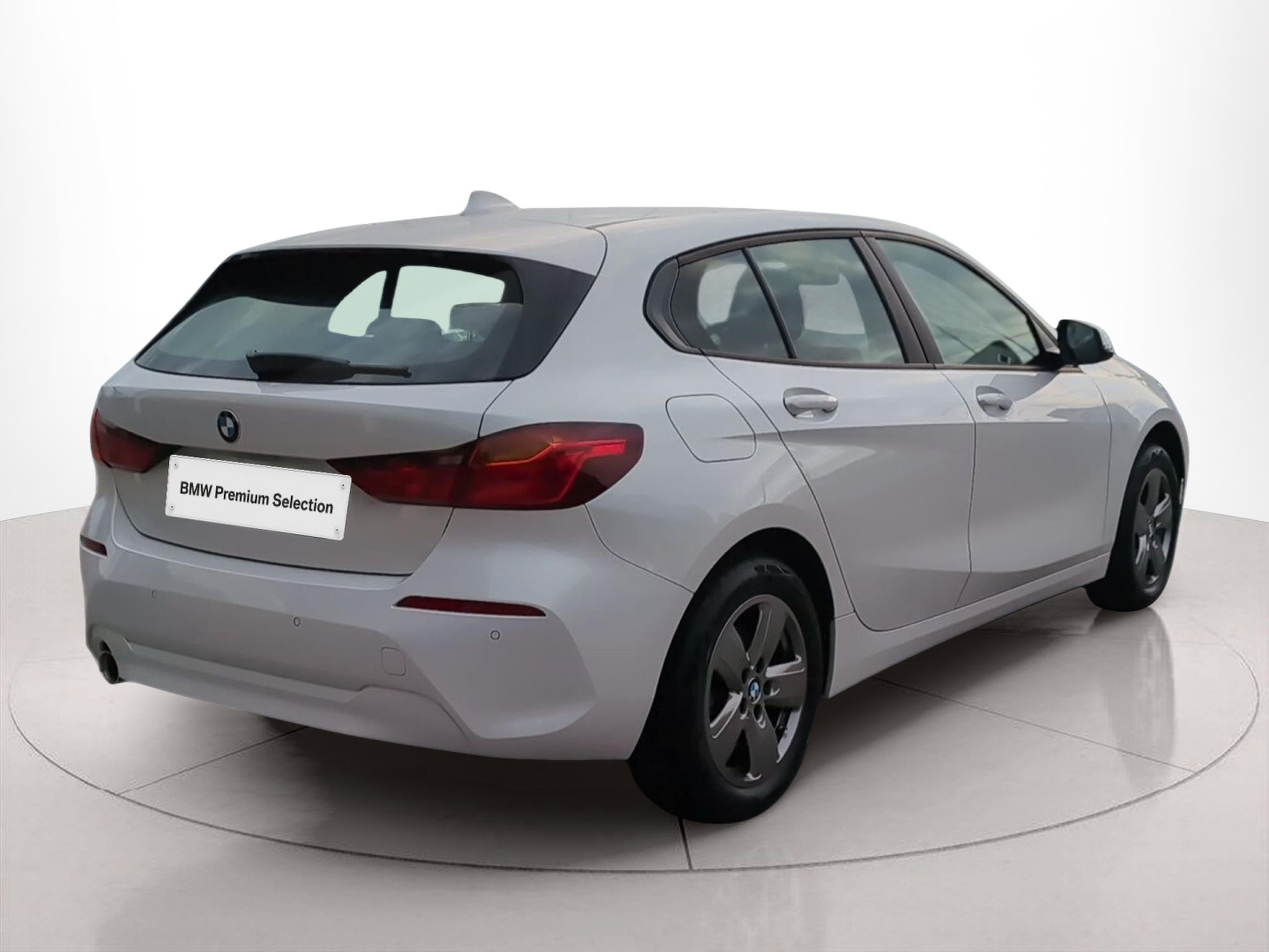 BMW Série 1 116i color Blanco. Año 2024. 80KW(109CV). Gasolina. En concesionario Caetano Aveiro de Aveiro