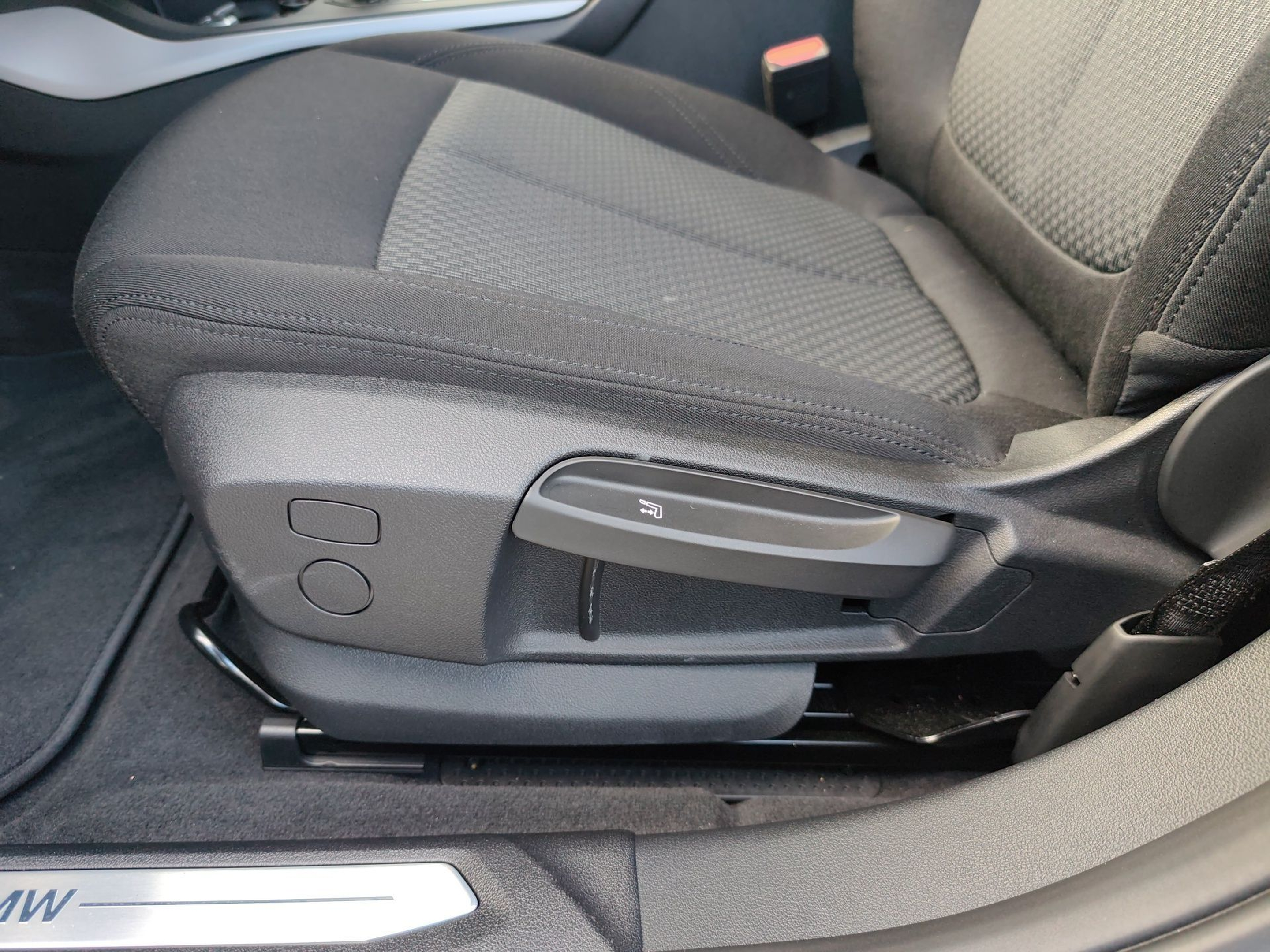 BMW Série 1 116i color Blanco. Año 2024. 80KW(109CV). Gasolina. En concesionario Caetano Aveiro de Aveiro