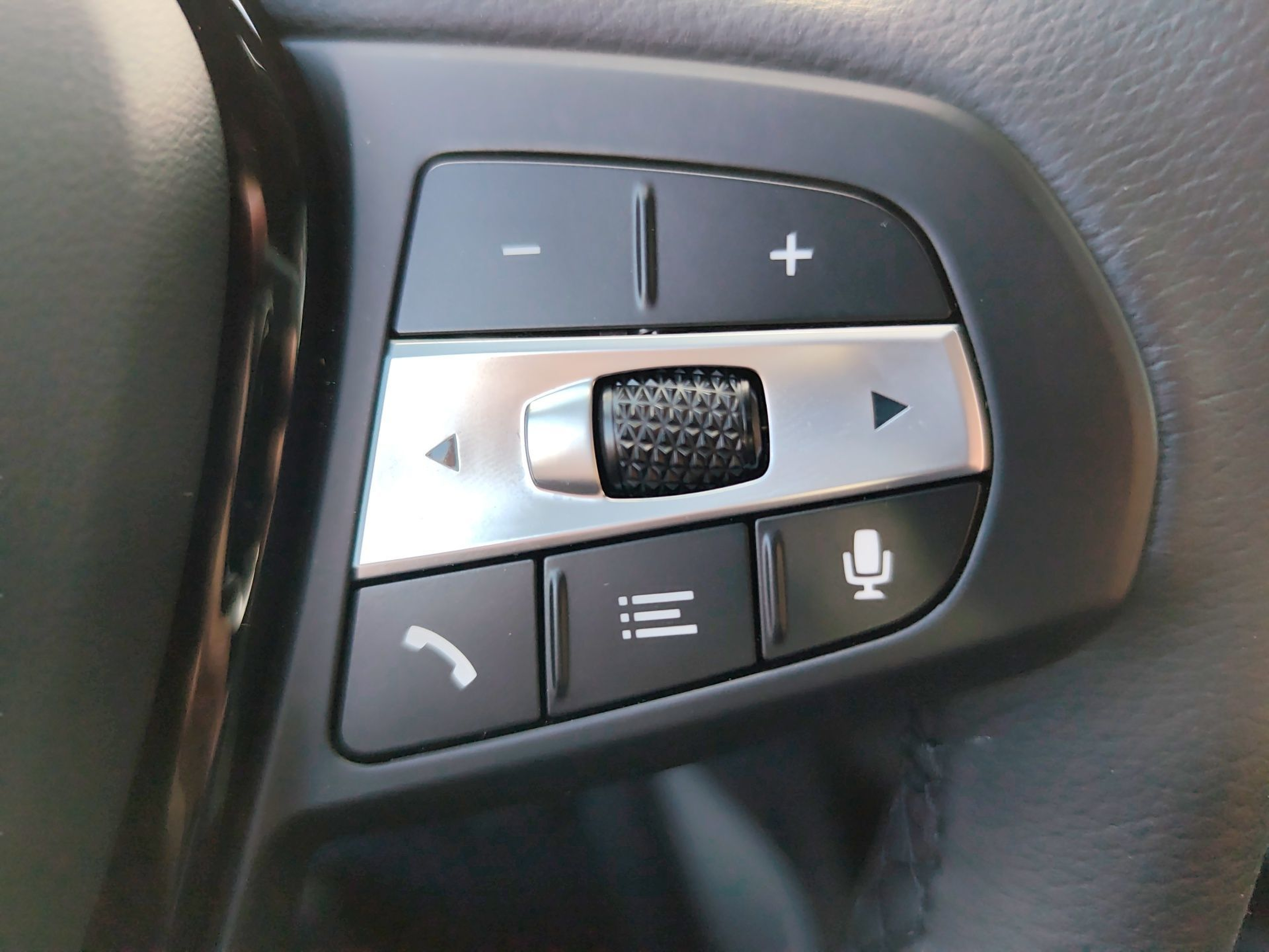 BMW Série 1 116i color Blanco. Año 2024. 80KW(109CV). Gasolina. En concesionario Caetano Aveiro de Aveiro