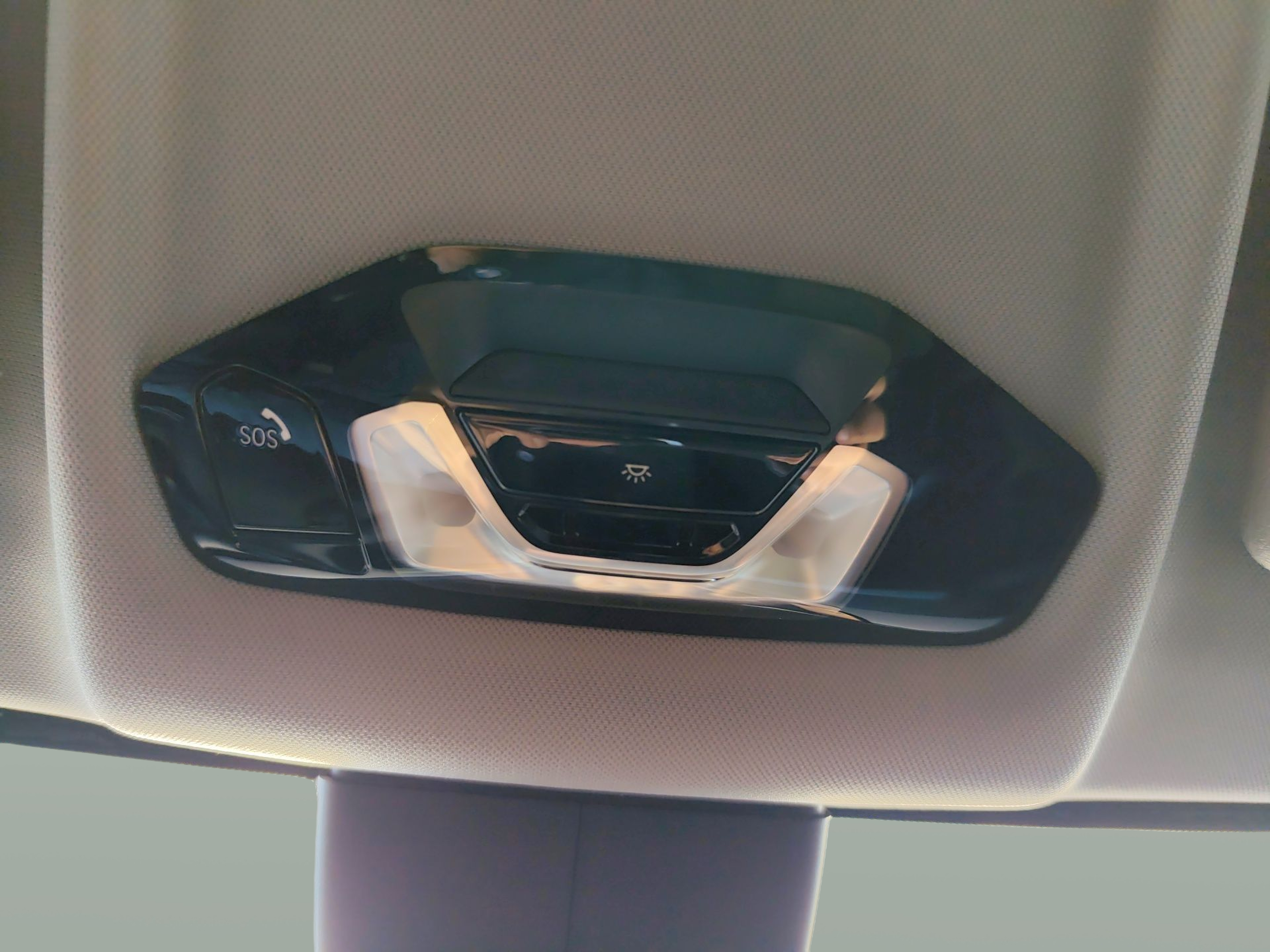 BMW Série 1 116i color Blanco. Año 2024. 80KW(109CV). Gasolina. En concesionario Caetano Aveiro de Aveiro