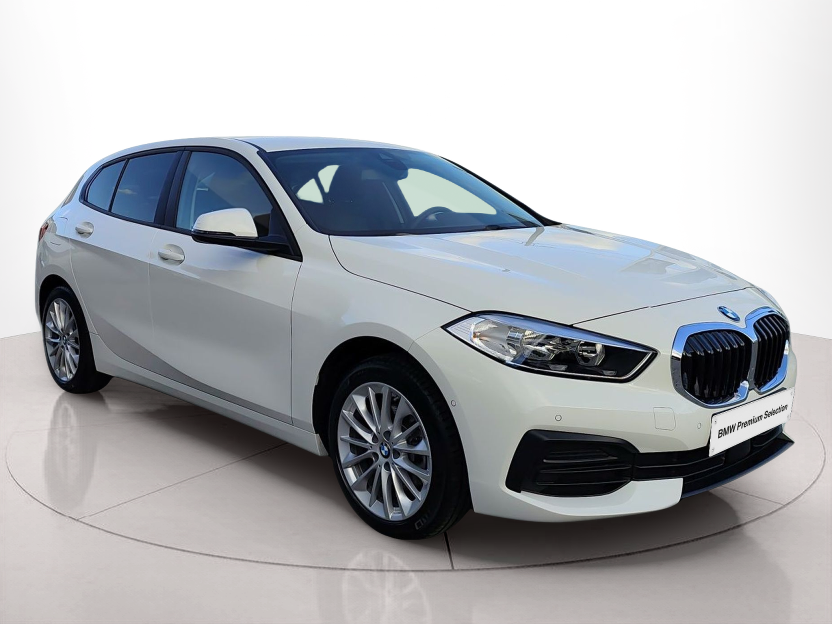 BMW Série 1 116i color Blanco. Año 2024. 80KW(109CV). Gasolina. En concesionario Caetano Aveiro de Aveiro