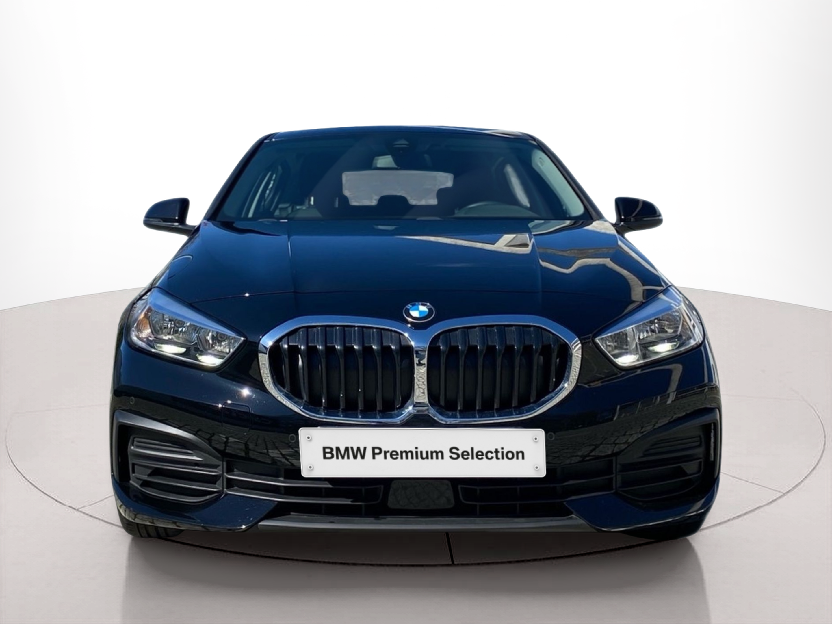 Fotos de BMW Série 1 116i color Negro. Año 2024. 80KW(109CV). Gasolina. En concesionario Caetano Cascais de Cascais