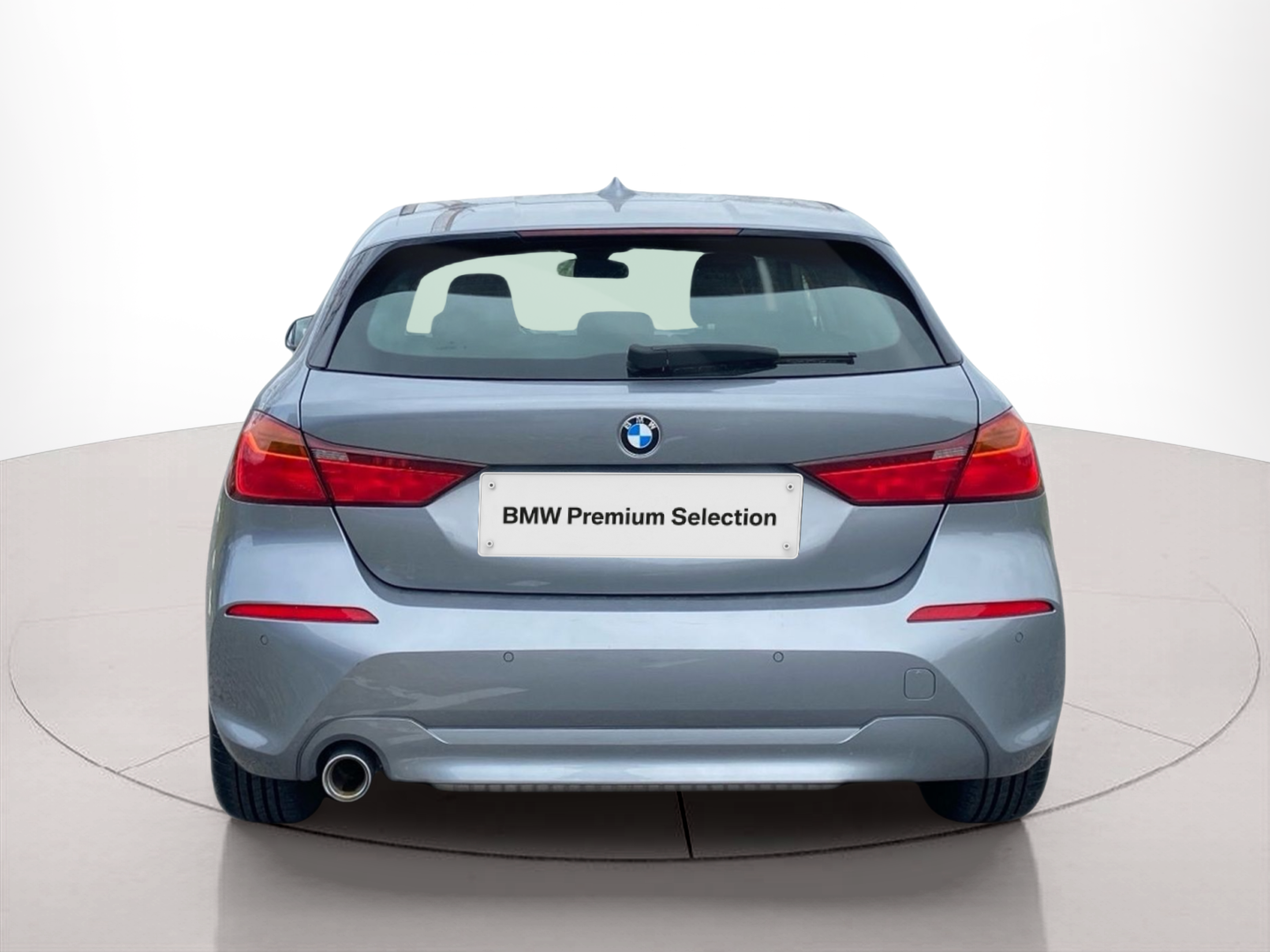 BMW Série 1 116i color Gris. Año 2024. 80KW(109CV). Gasolina. En concesionario Caetano Lisboa de Lisboa