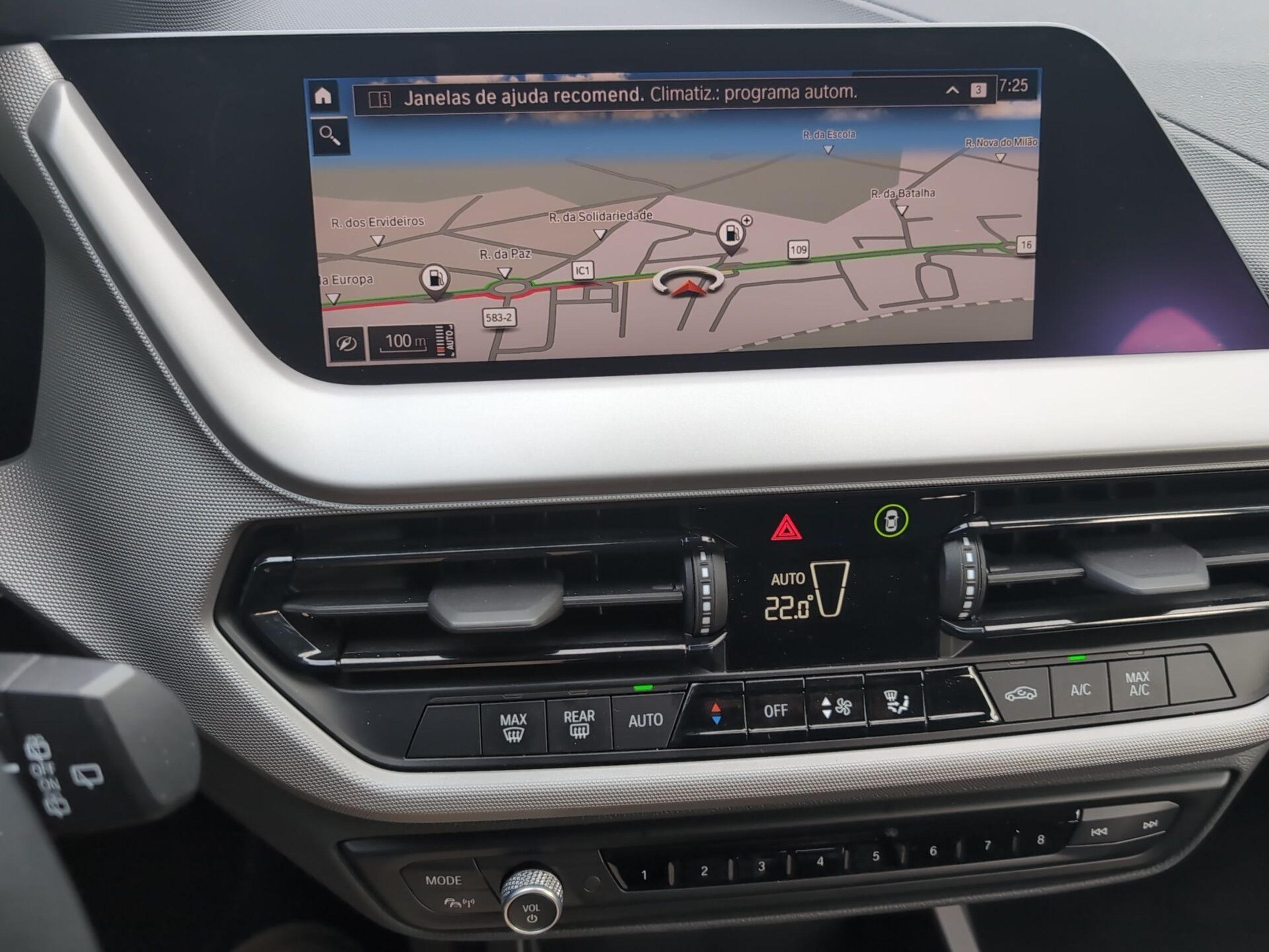 BMW Série 1 116i color Gris. Año 2024. 80KW(109CV). Gasolina. En concesionario Caetano Aveiro de Aveiro