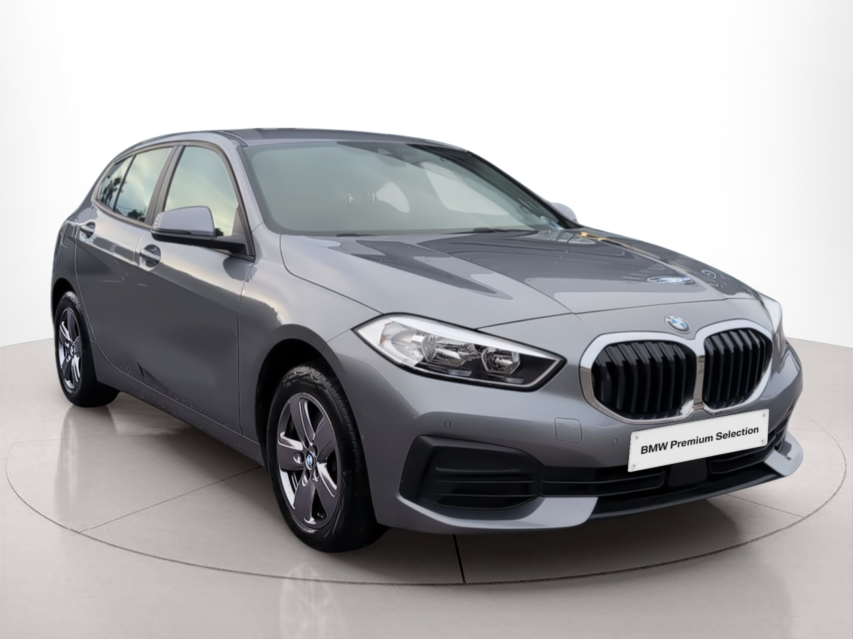 BMW Série 1 116i color Gris. Año 2024. 80KW(109CV). Gasolina. En concesionario Caetano Aveiro de Aveiro