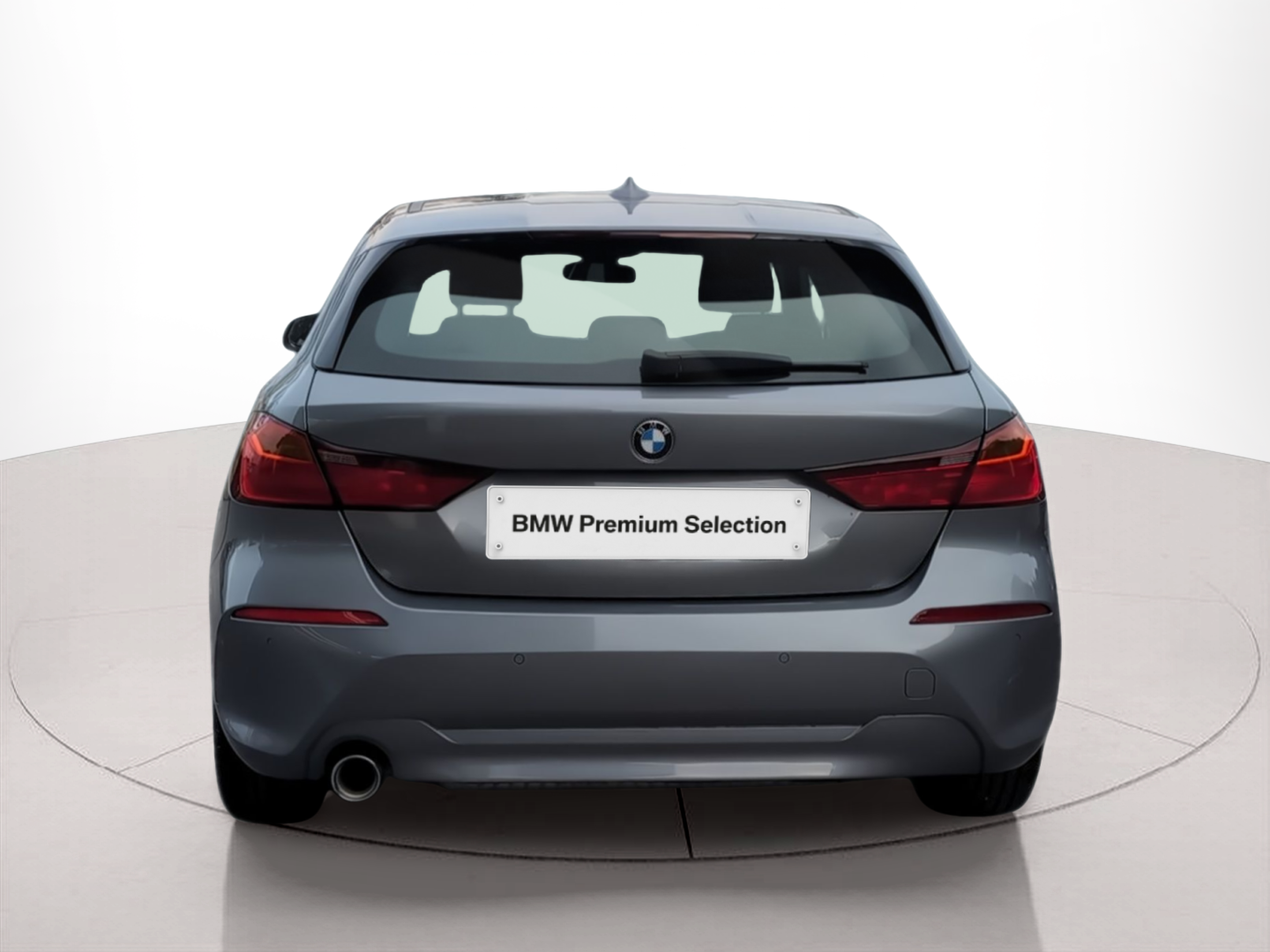 BMW Série 1 116i color Gris. Año 2024. 80KW(109CV). Gasolina. En concesionario Caetano Aveiro de Aveiro