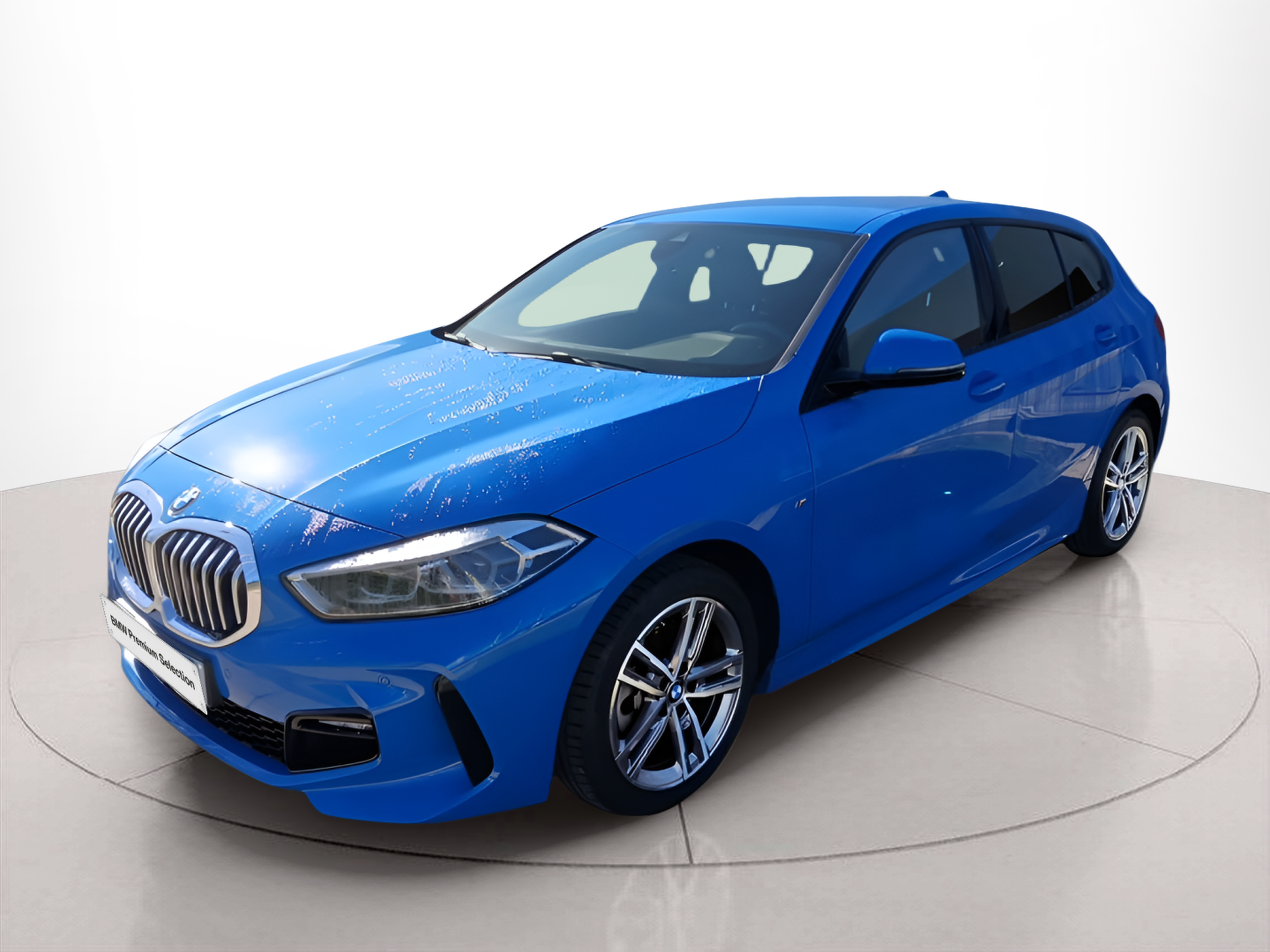 Fotos de BMW Série 1 116d color Azul. Año 2024. 85KW(116CV). Diesel. En concesionario Caetano Portimão de Portimão