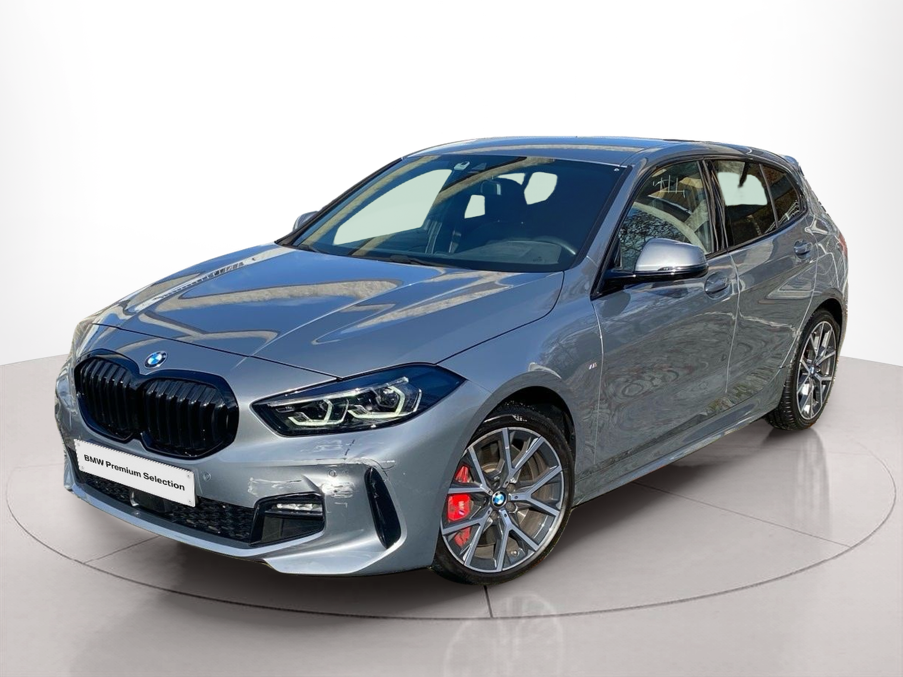 BMW Série 1 116d color Gris. Año 2024. 85KW(116CV). Diesel. En concesionario Caetano Lisboa de Lisboa