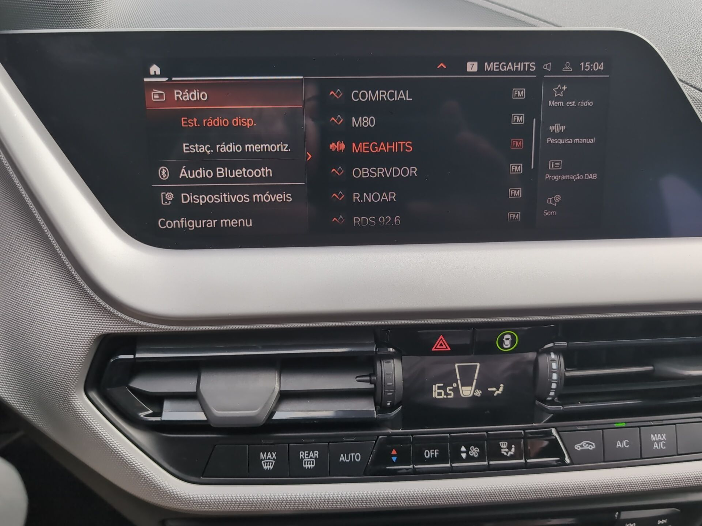 BMW Série 1 116d color Gris. Año 2020. 85KW(116CV). Diesel. En concesionario Caetano Aveiro de Aveiro