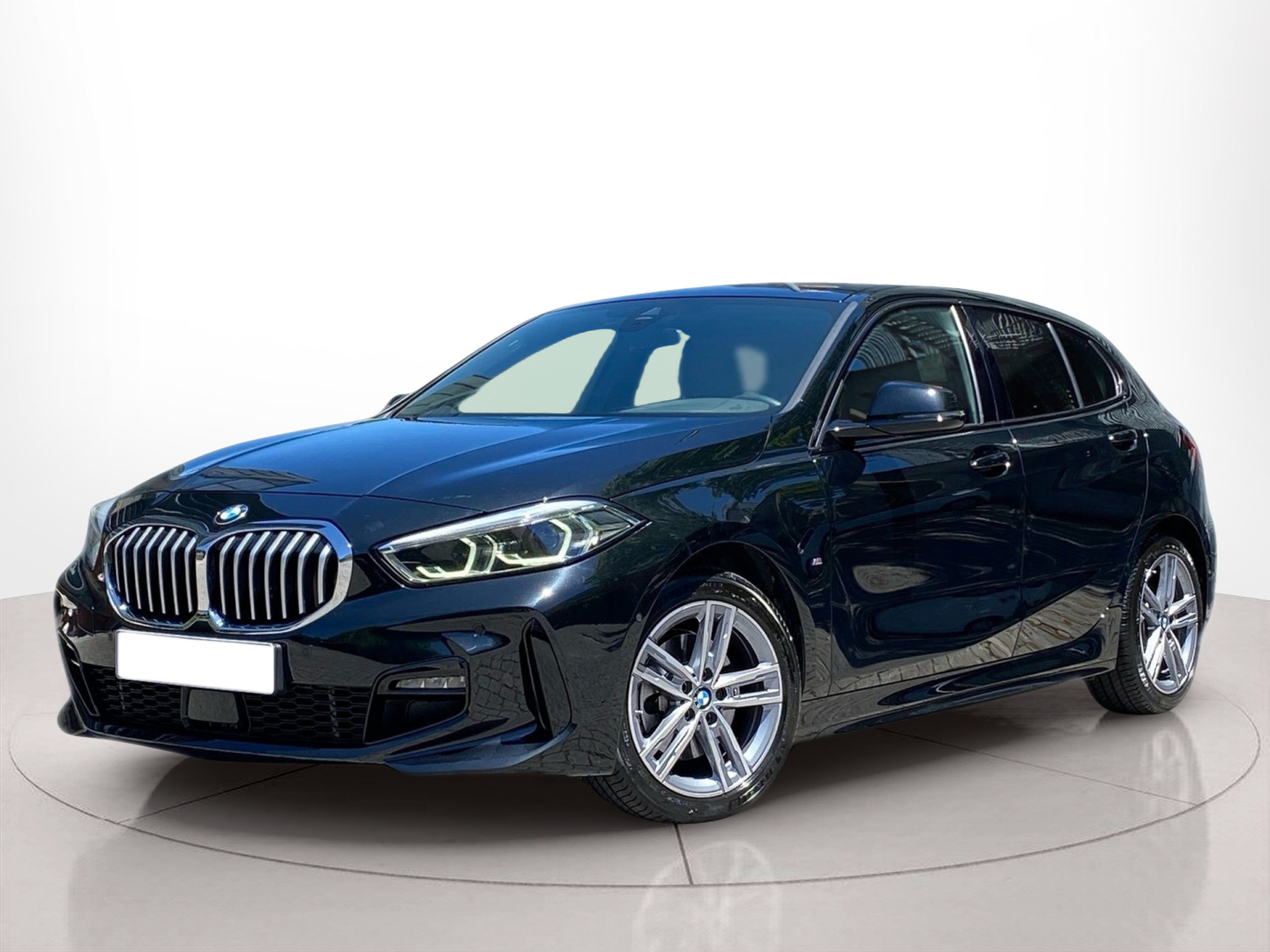 Fotos de BMW Série 1 116d color Negro. Año 2024. 85KW(116CV). Diesel. En concesionario Caetano Baviera Lisboa de Lisboa