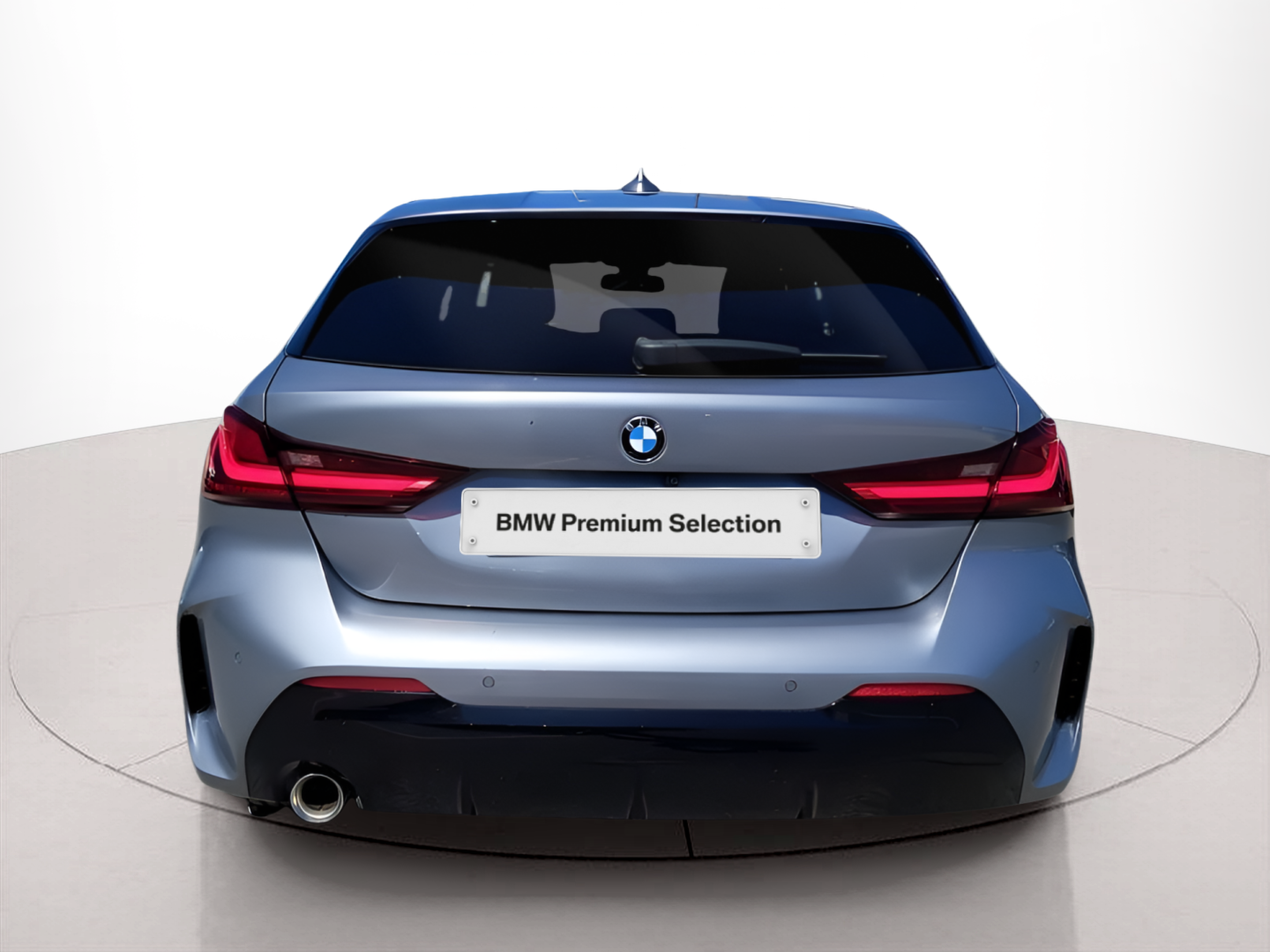 BMW Série 1 116d color Gris. Año 2024. 85KW(116CV). Diesel. En concesionario Caetano Portimão de Portimão