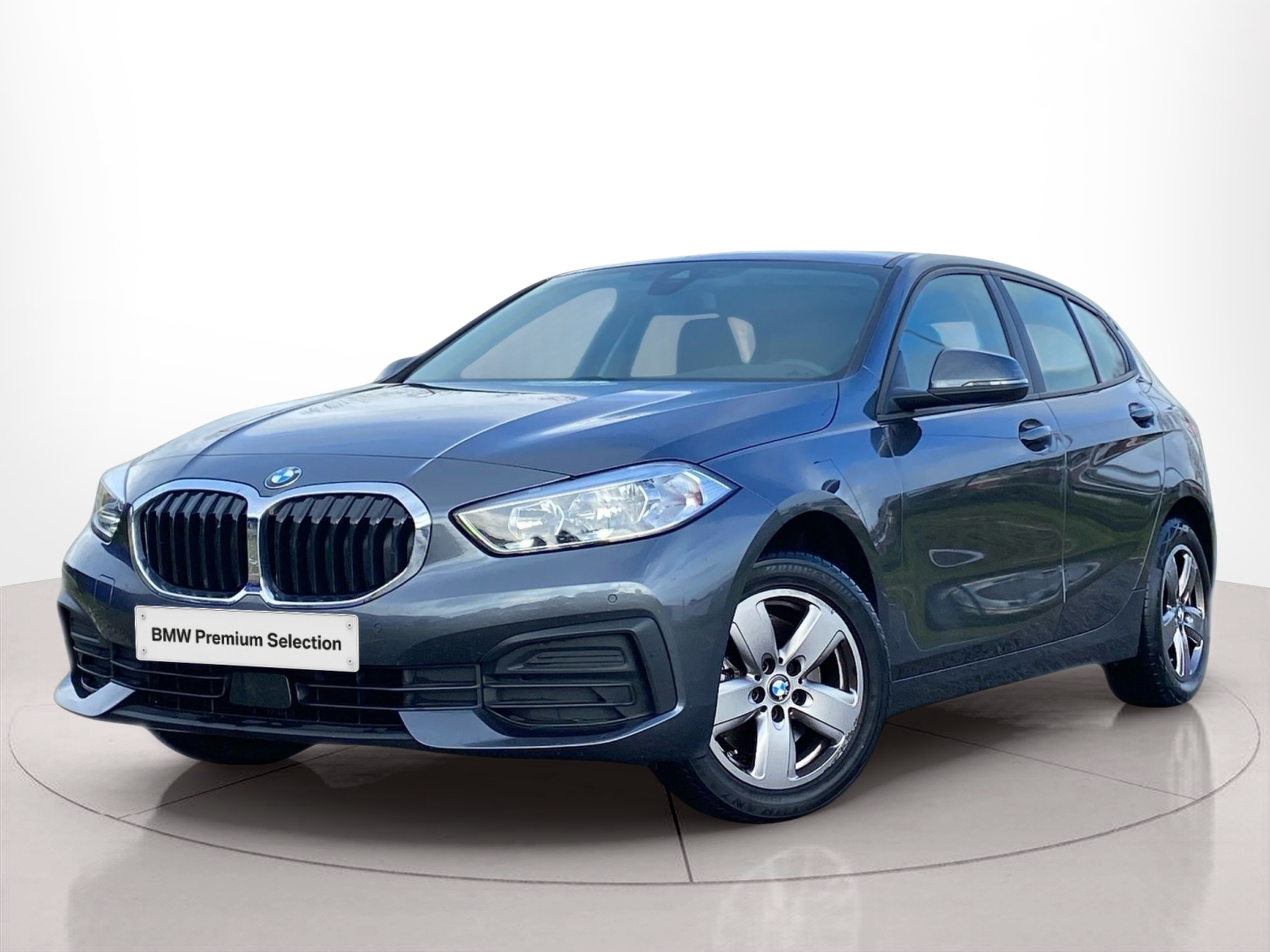 Fotos de BMW Série 1 116d color Gris. Año 2020. 85KW(116CV). Diesel. En concesionario Caetano Cascais de Cascais