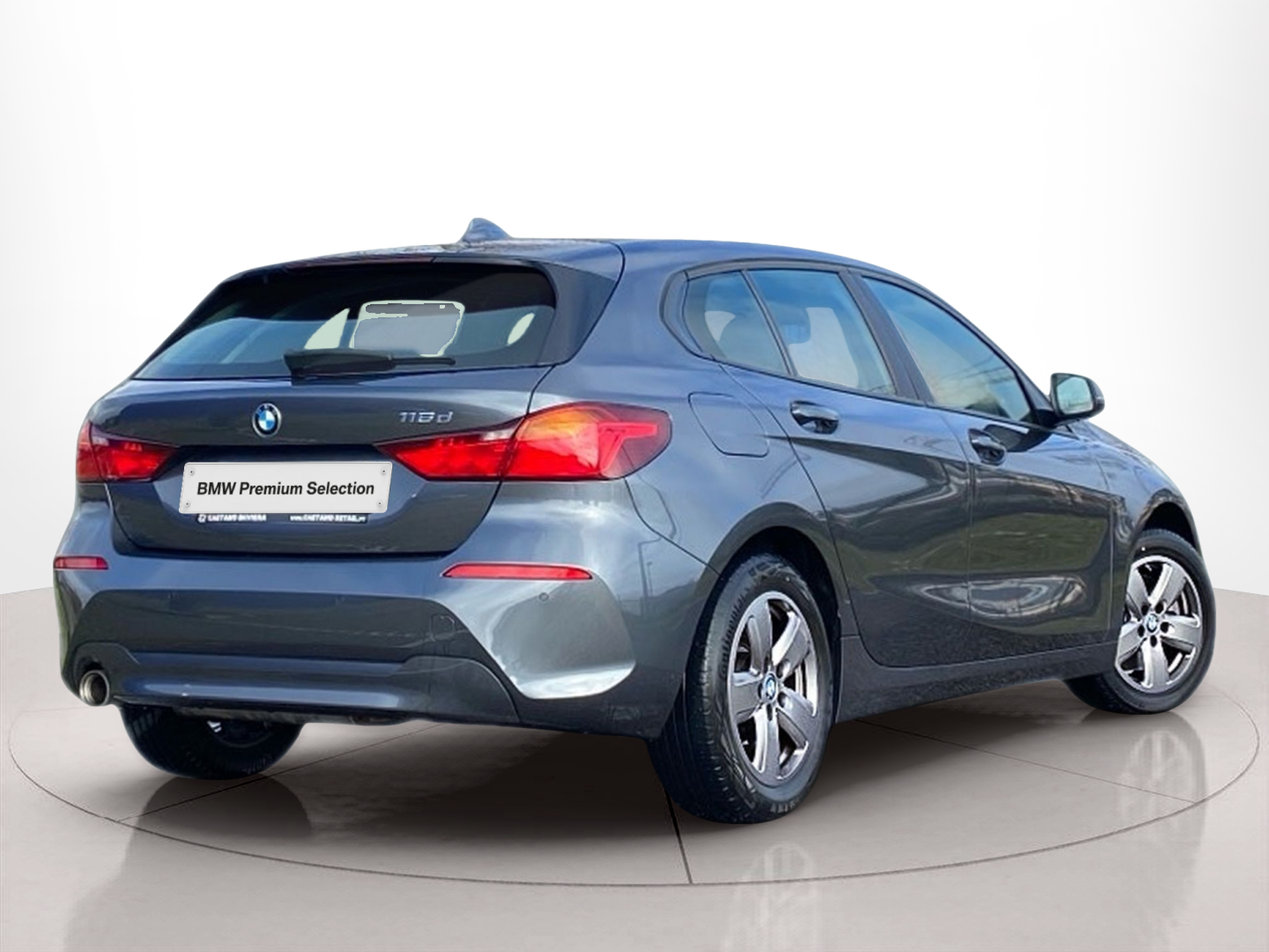 BMW Série 1 116d color Gris. Año 2020. 85KW(116CV). Diesel. En concesionario Caetano Cascais de Cascais