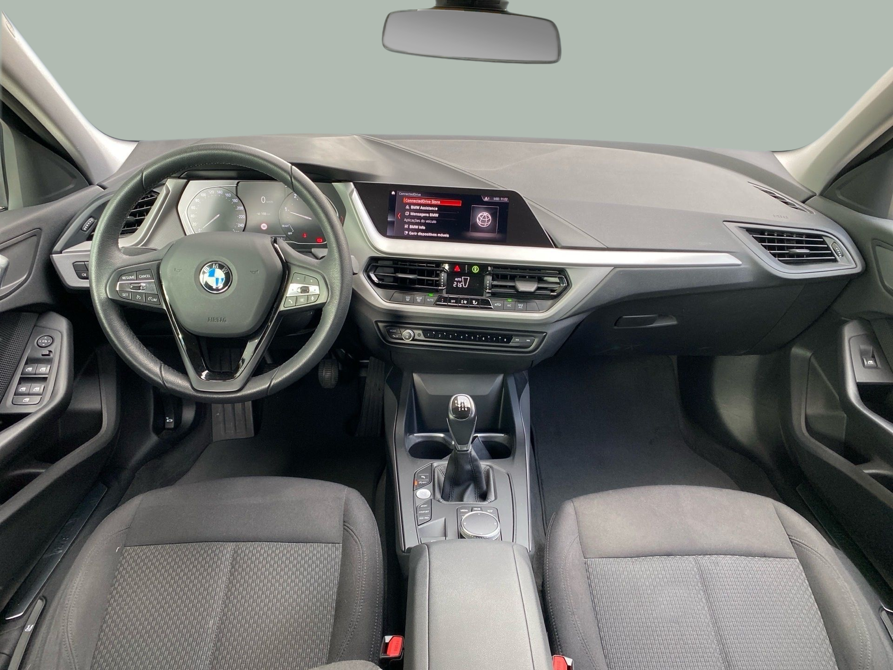 BMW Série 1 116d color Gris. Año 2020. 85KW(116CV). Diesel. En concesionario Caetano Cascais de Cascais