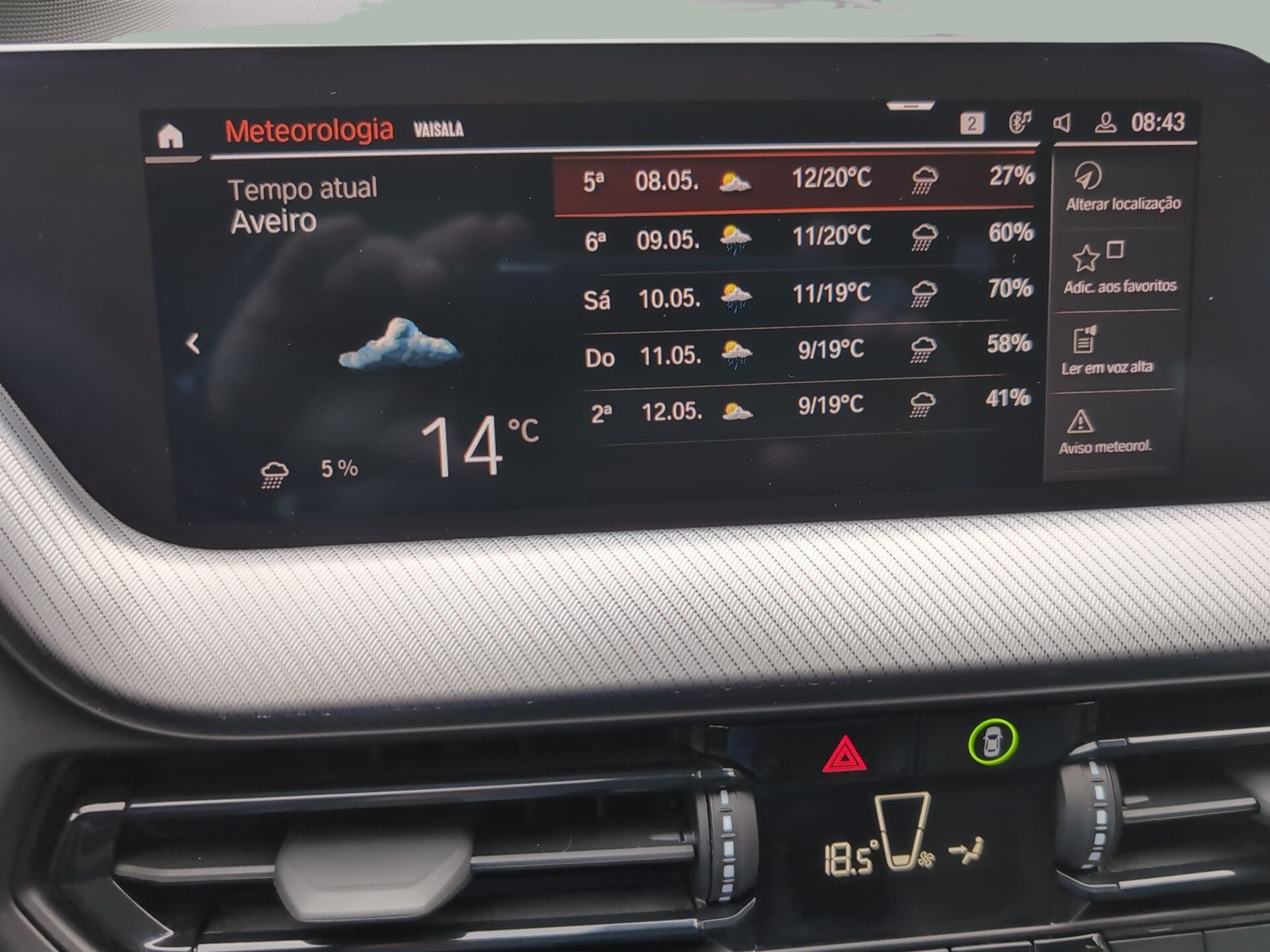 BMW Série 1 116d color Negro. Año 2024. 85KW(116CV). Diesel. En concesionario Caetano Aveiro de Aveiro