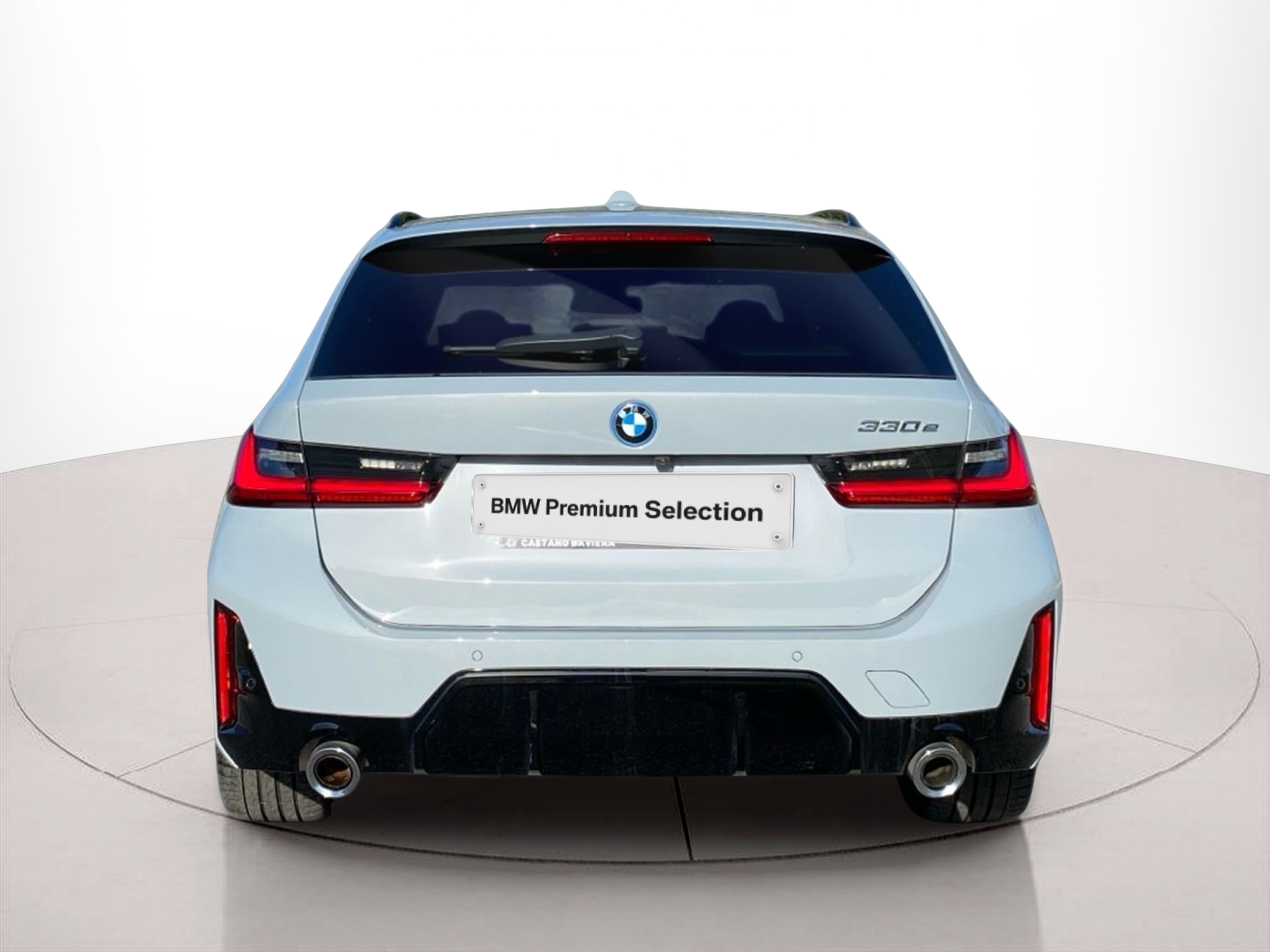 BMW Série 3 320e Touring color Gris. Año 2024. 215KW(292CV). Elétrico / Gasolina Híbrido. En concesionario Caetano Cascais de Cascais