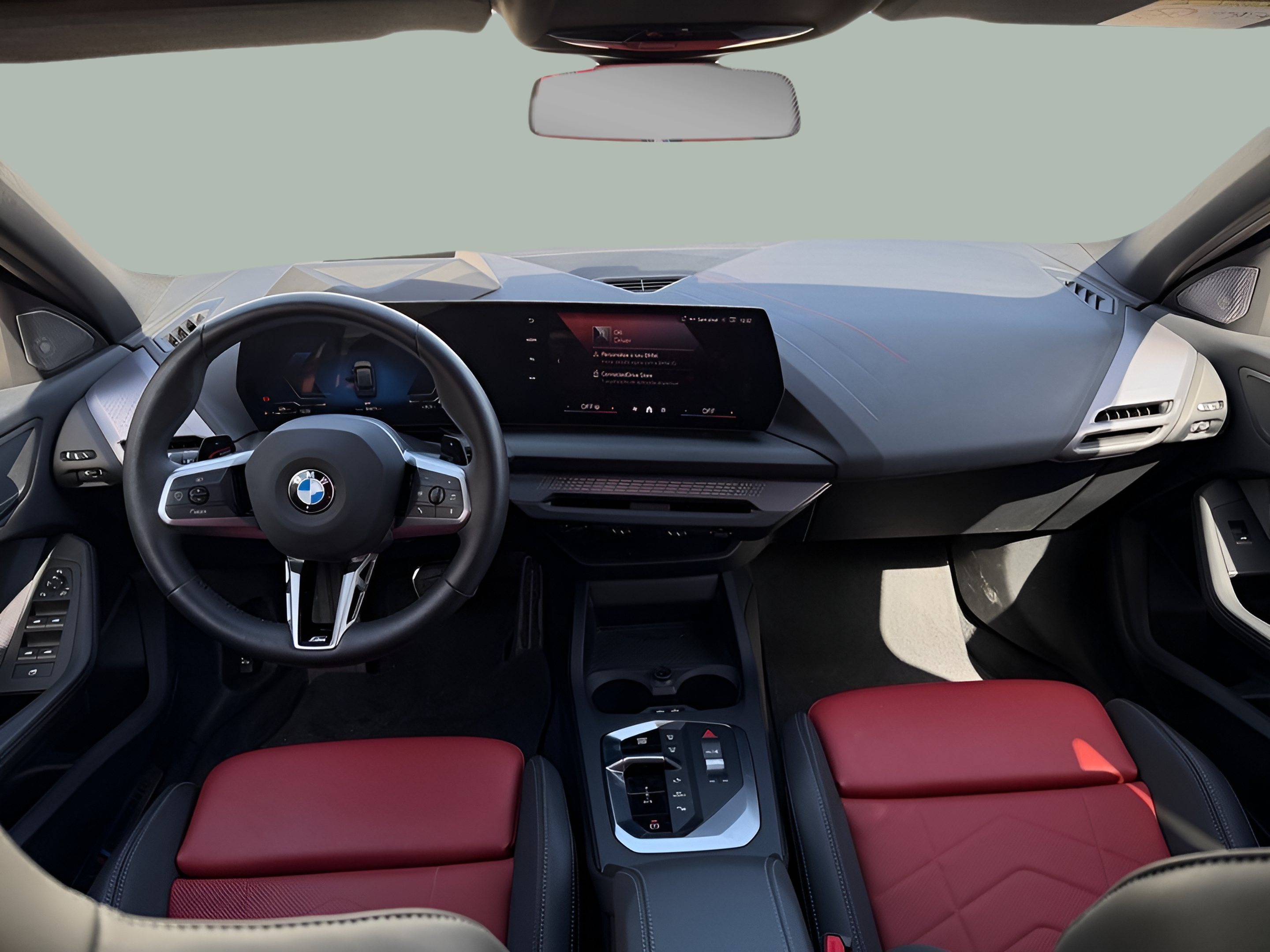 BMW Série 1 120 color Gris. Año 2024. 125KW(170CV). Gasolina. En concesionario Caetano Baviera Portimão de Portimão