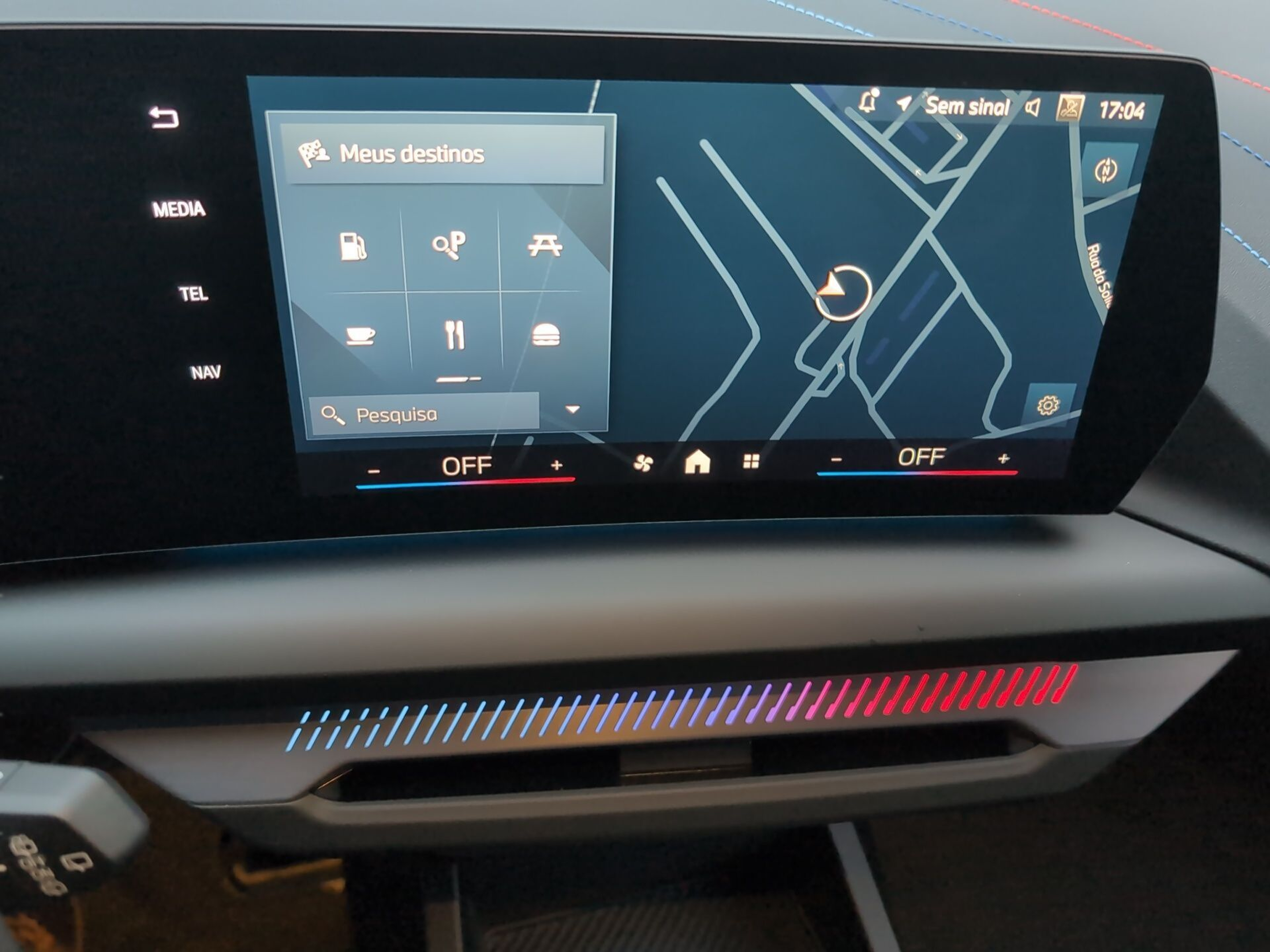 BMW Série 1 120 color Blanco. Año 2024. 125KW(170CV). Gasolina. En concesionario Caetano Baviera Aveiro de Aveiro