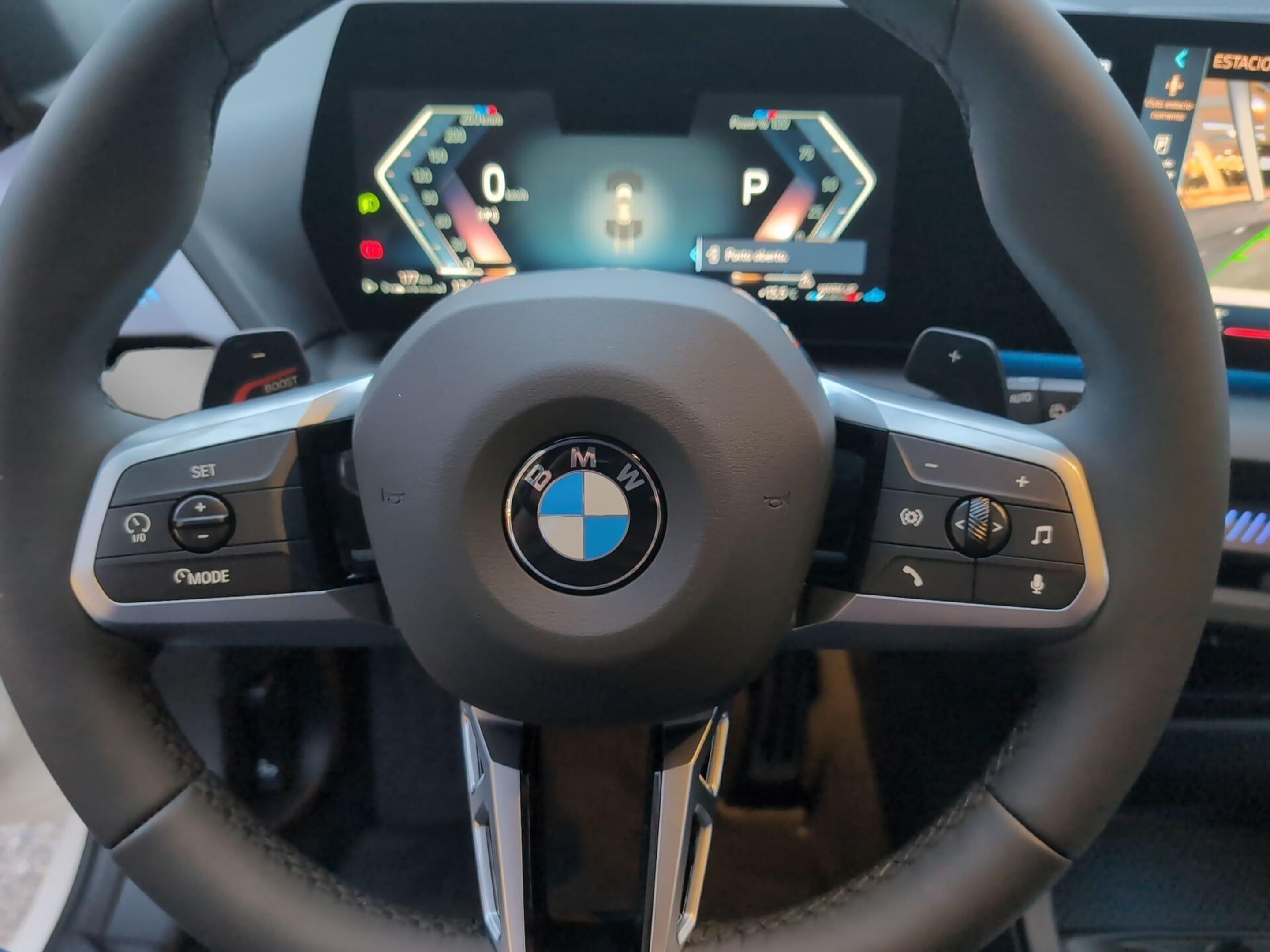 BMW Série 1 120 color Blanco. Año 2024. 125KW(170CV). Gasolina. En concesionario Caetano Baviera Aveiro de Aveiro