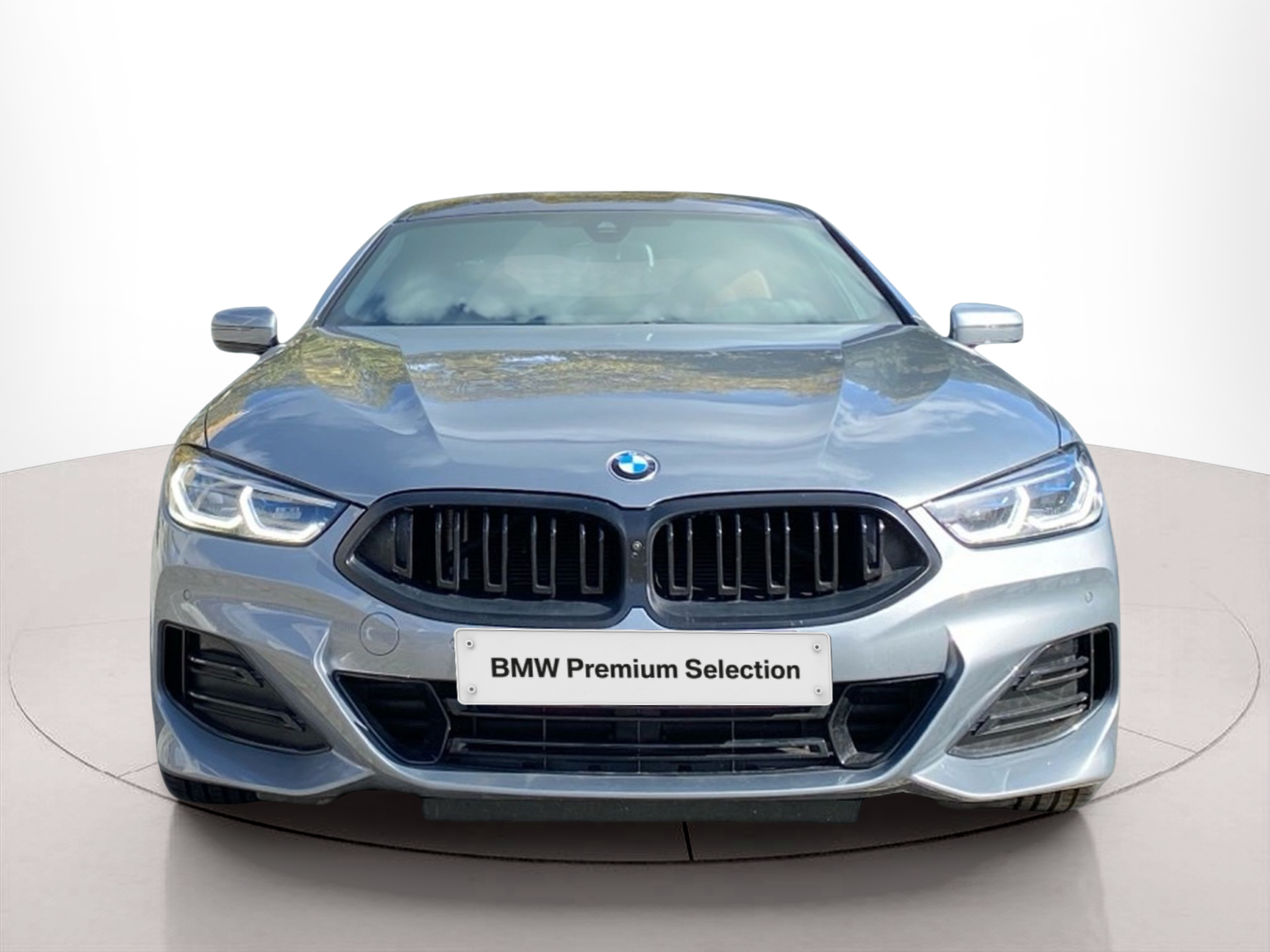 Fotos de BMW Série 8 840d Berlina color Gris. Año 2023. 250KW(340CV). Diesel. En concesionario Caetano Baviera Cascais de Cascais