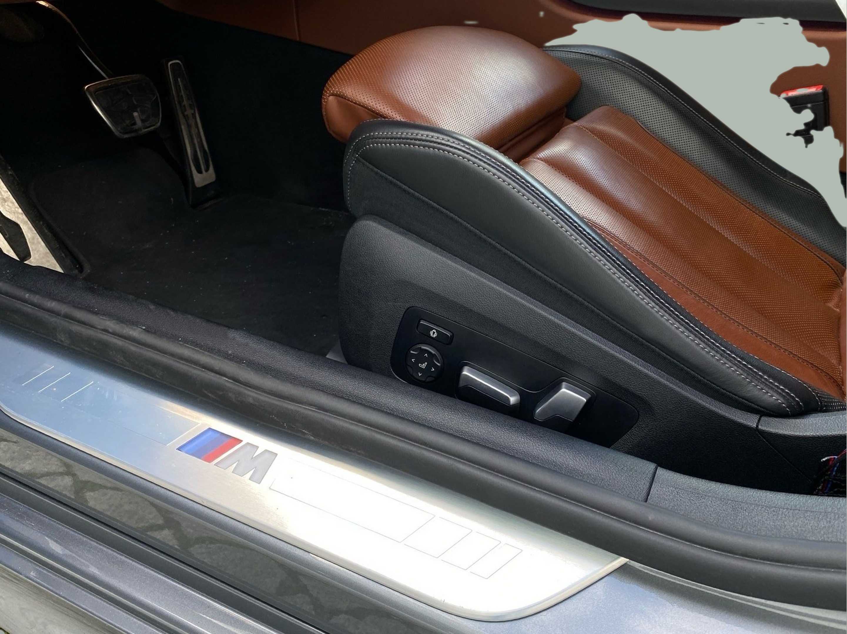 BMW Série 8 840d Berlina color Gris. Año 2023. 250KW(340CV). Diesel. En concesionario Caetano Baviera Cascais de Cascais