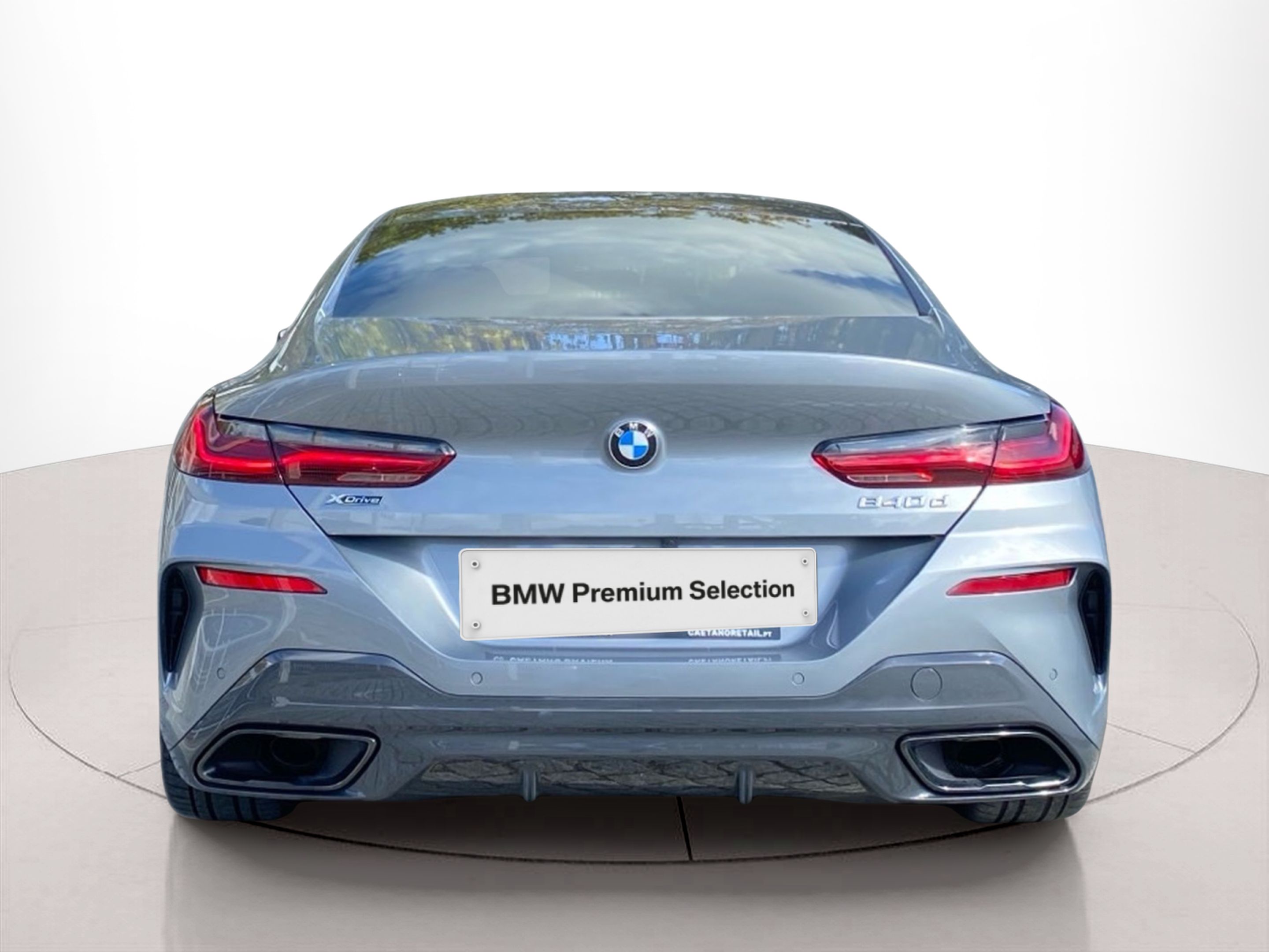 BMW Série 8 840d Berlina color Gris. Año 2023. 250KW(340CV). Diesel. En concesionario Caetano Baviera Cascais de Cascais