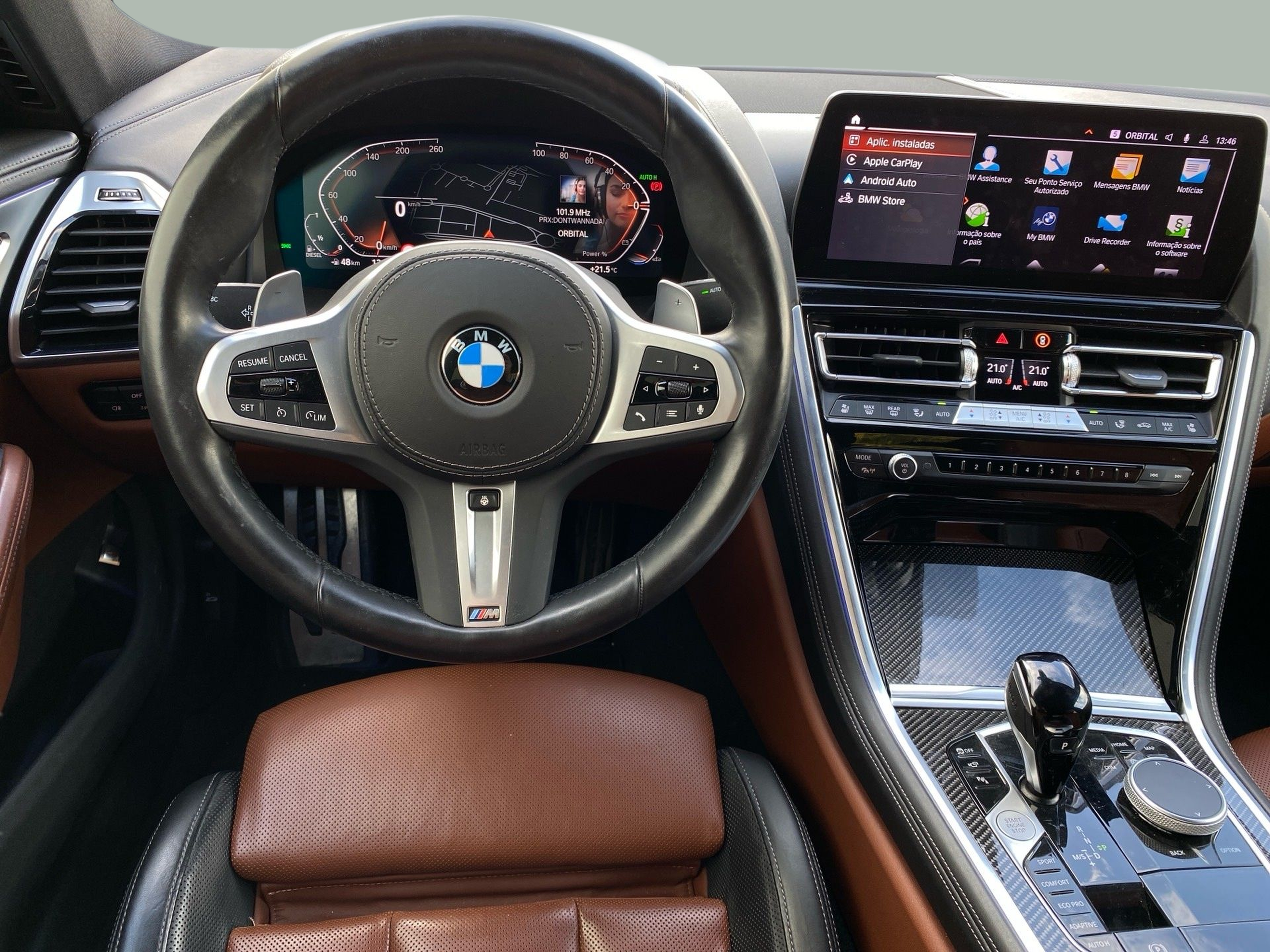 BMW Série 8 840d Berlina color Gris. Año 2023. 250KW(340CV). Diesel. En concesionario Caetano Baviera Cascais de Cascais