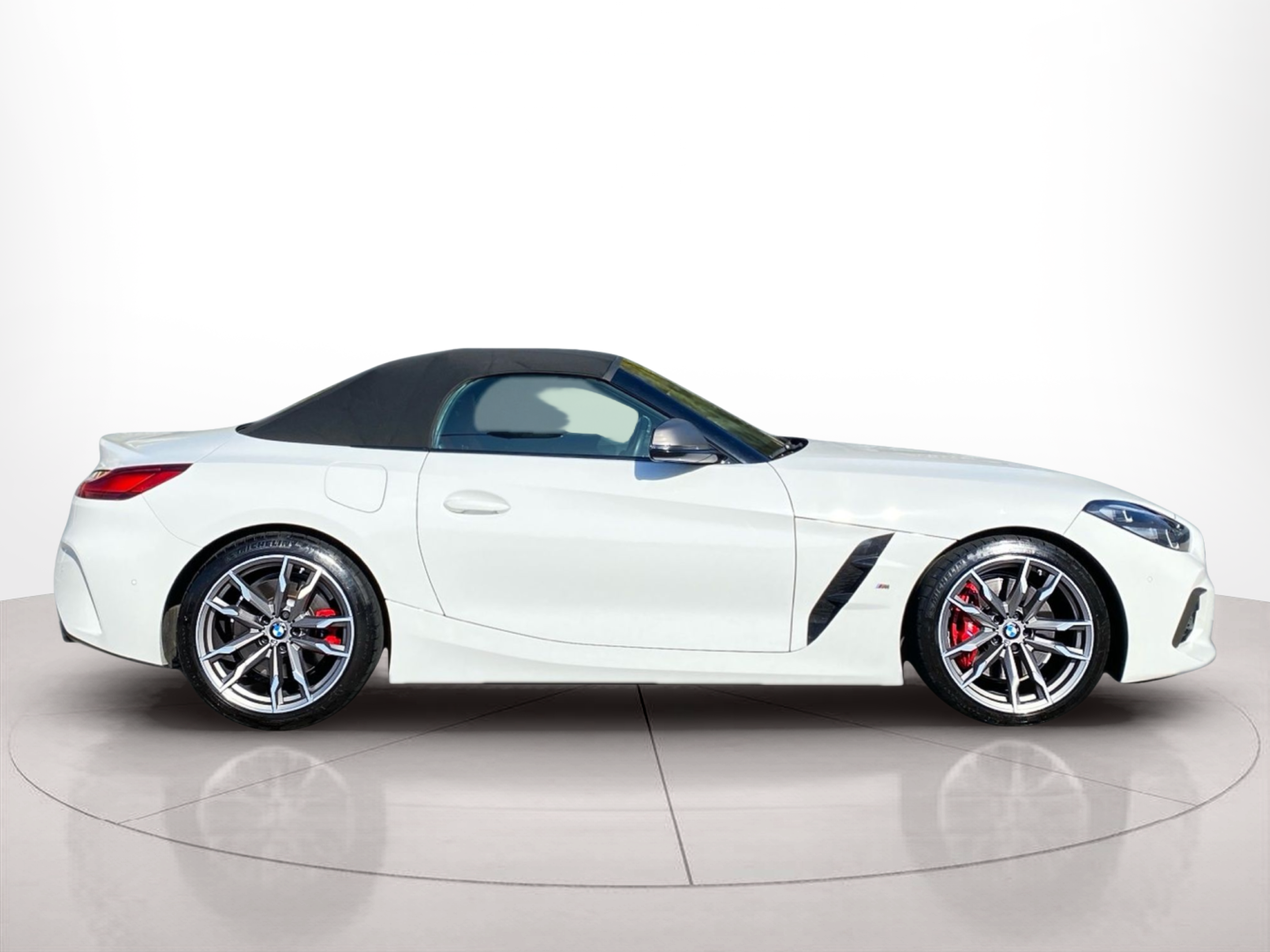 Fotos de BMW Z4 M40i Roadster color Blanco. Año 2020. 250KW(340CV). Gasolina. En concesionario Caetano Baviera Lisboa de Lisboa