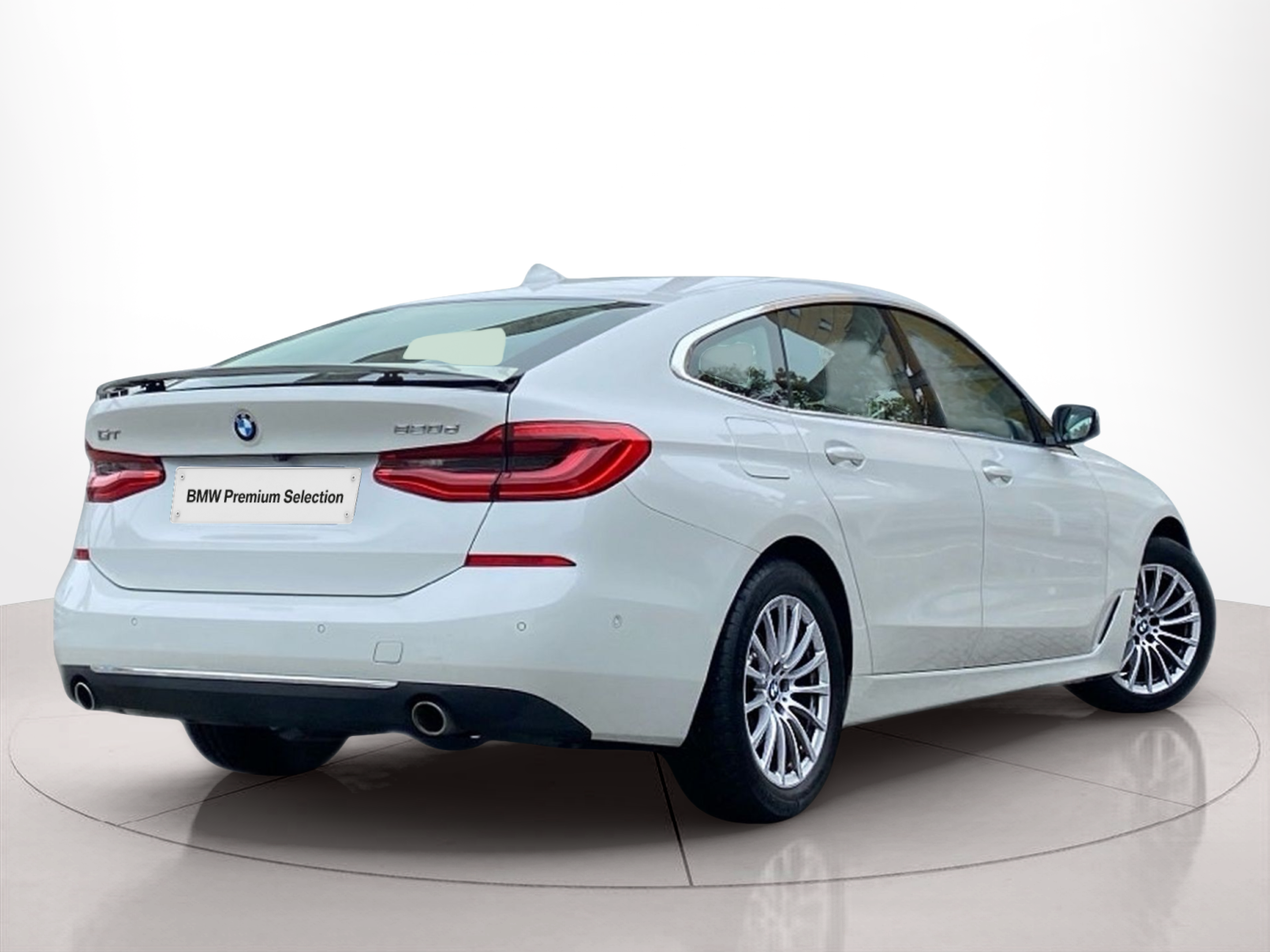 BMW Série 6 620d Gran Turismo color Blanco. Año 2020. 140KW(190CV). Diesel. En concesionario Caetano Baviera Lisboa de Lisboa