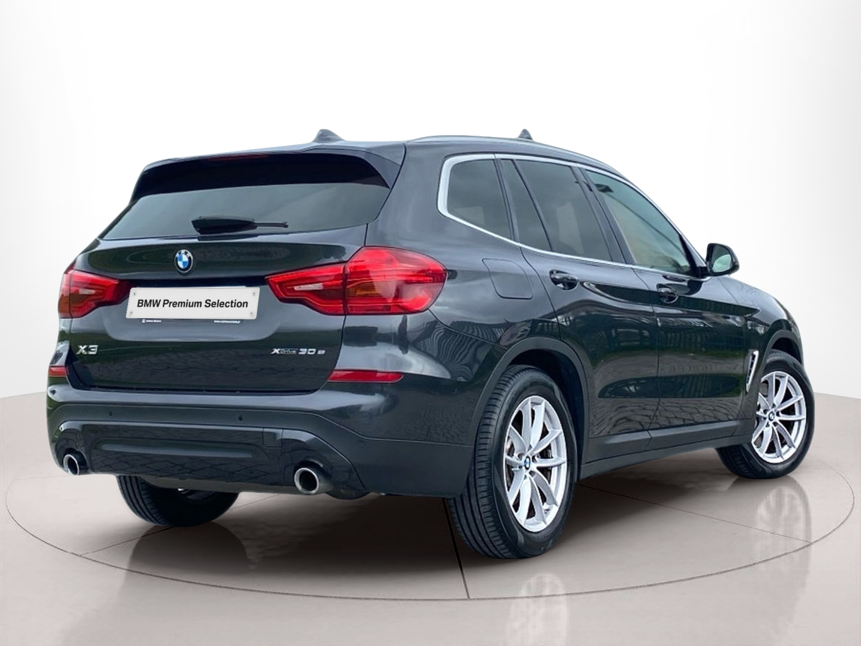 BMW X3 xDrive30e color Gris. Año 2020. 215KW(292CV). Elétrico / Gasolina Híbrido. En concesionario Caetano Lisboa de Lisboa