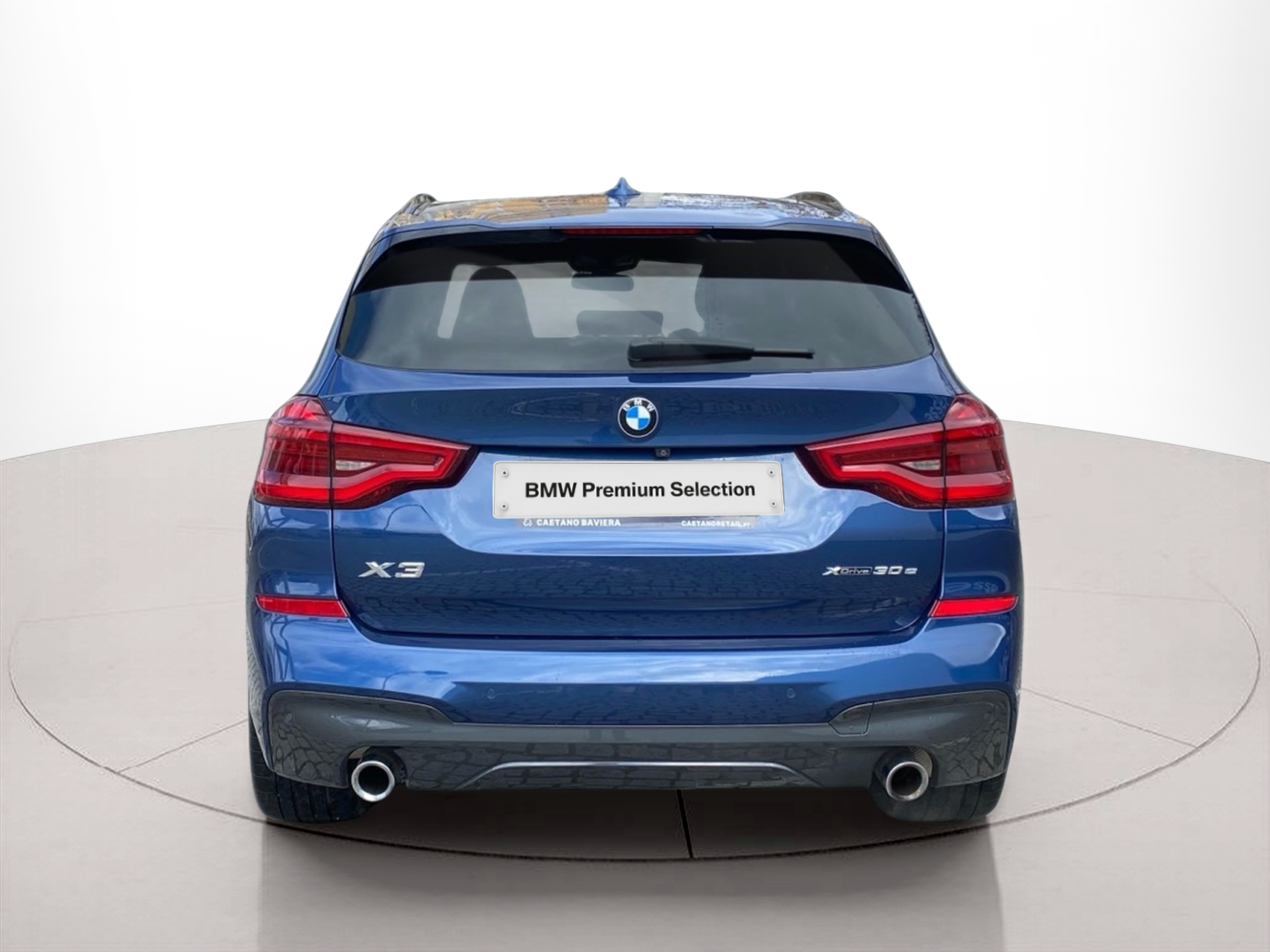 BMW X3 xDrive30e color Azul. Año 2021. 215KW(292CV). Elétrico / Gasolina Híbrido. En concesionario Caetano Lisboa de Lisboa