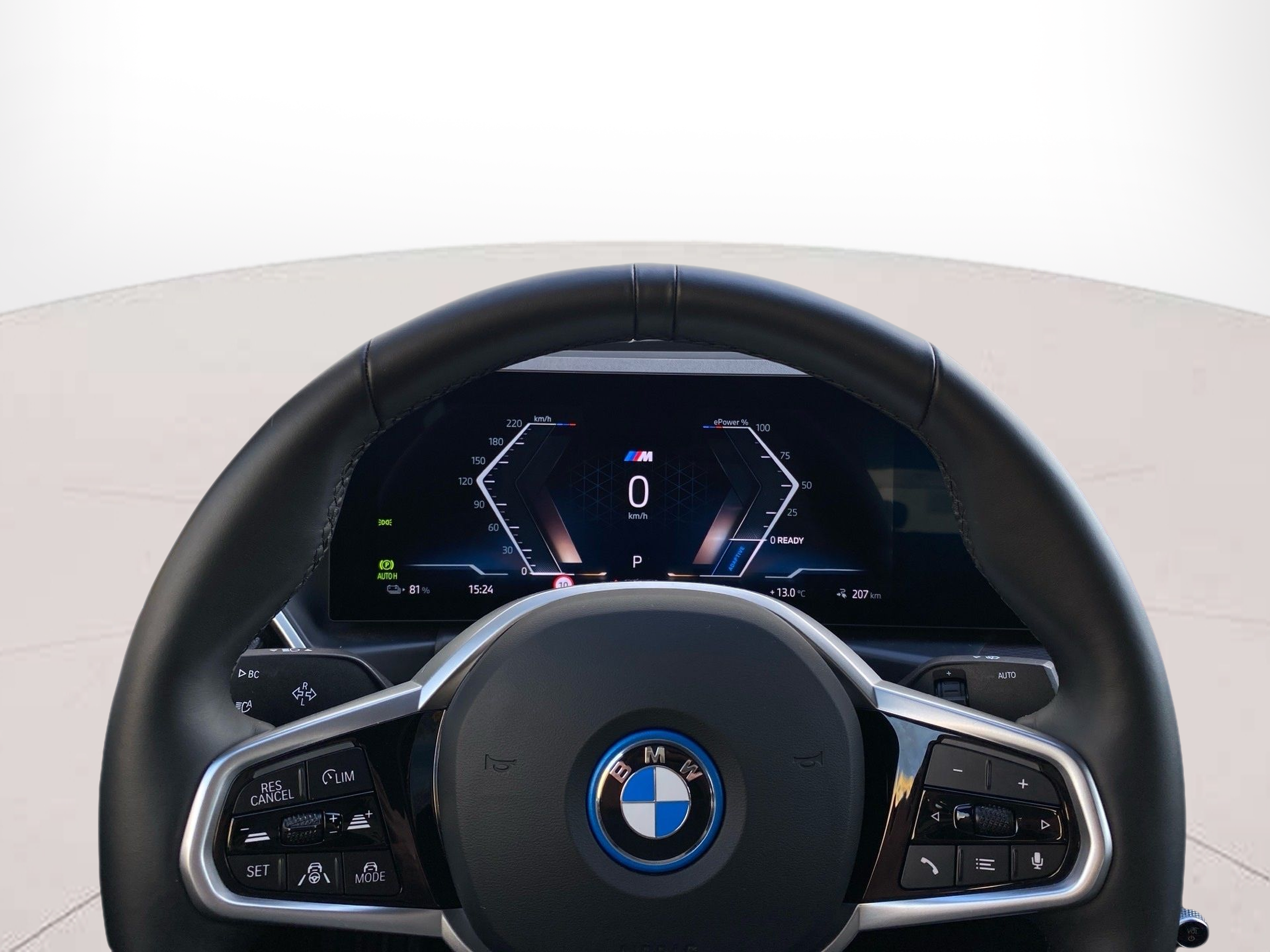 BMW i4 i4 eDrive35 color Azul. Año 2024. 210KW(286CV). Elétrico. En concesionario Caetano Lisboa de Lisboa