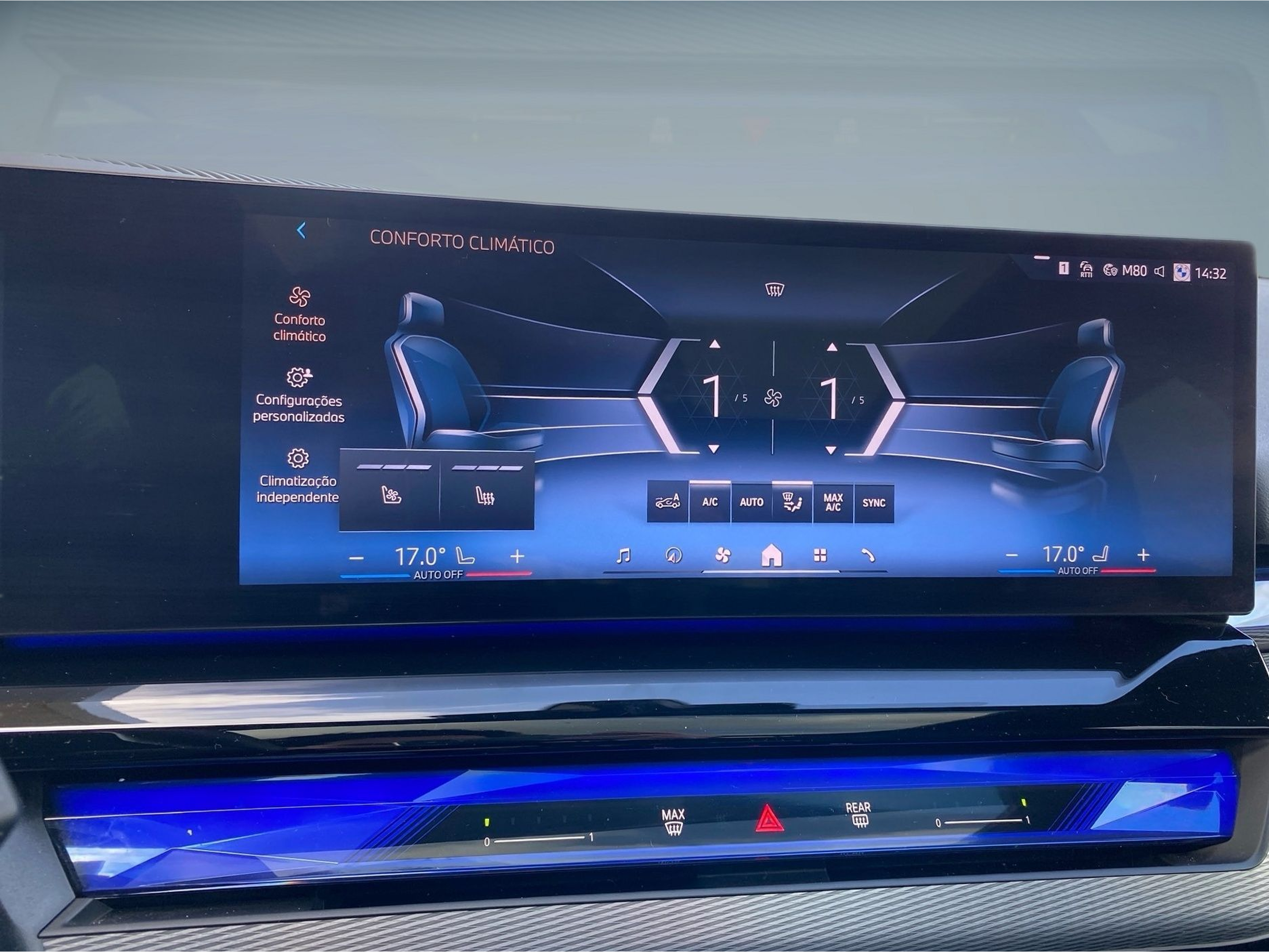 BMW i5 eDrive40 color Gris. Año 2024. 250KW(340CV). Elétrico. En concesionario Caetano Cascais de Cascais