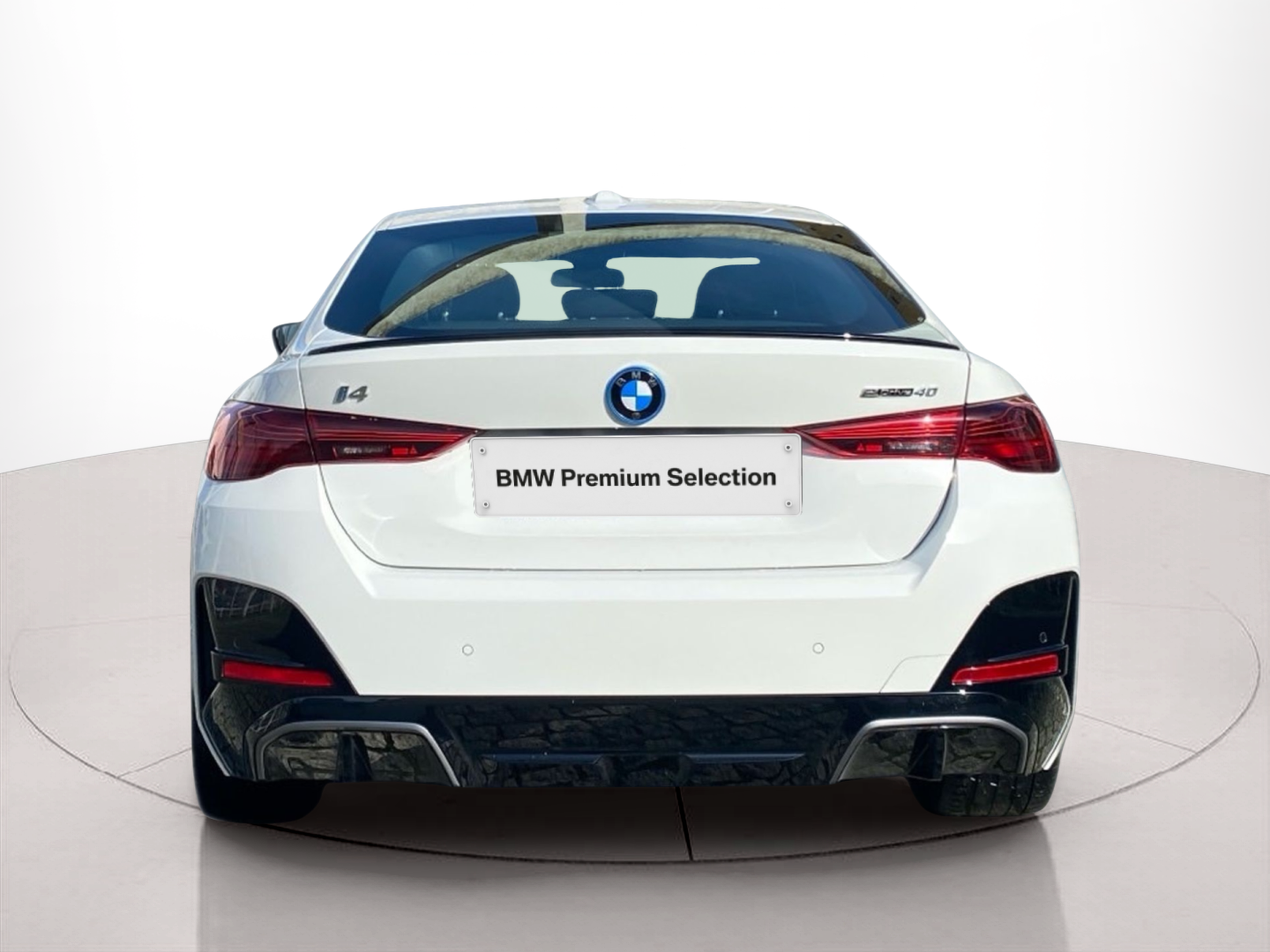 BMW i4 i4 eDrive40 color Blanco. Año 2024. 250KW(340CV). Elétrico. En concesionario Caetano Lisboa de Lisboa