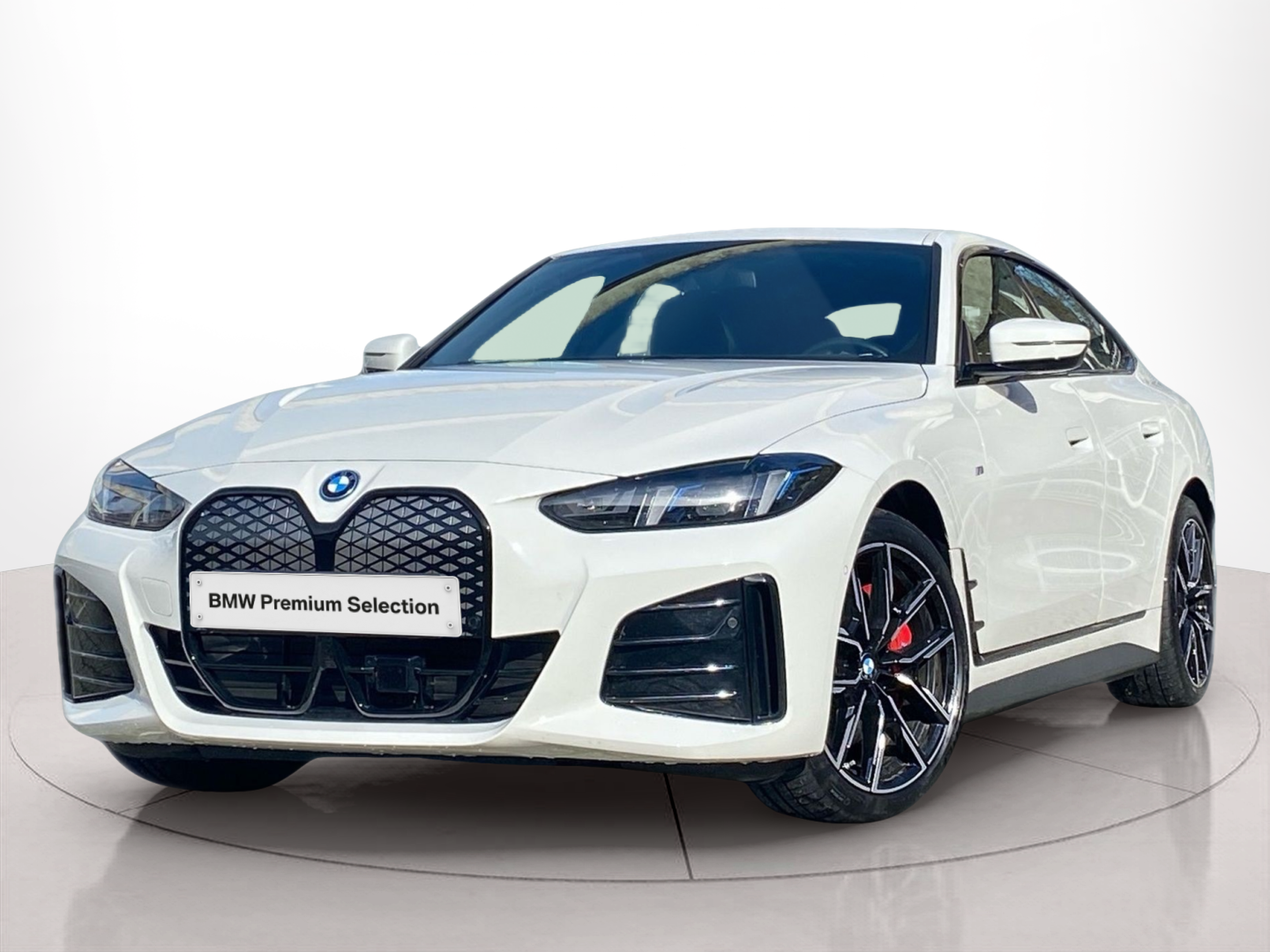 Fotos de BMW i4 i4 eDrive40 color Blanco. Año 2024. 250KW(340CV). Elétrico. En concesionario Caetano Lisboa de Lisboa