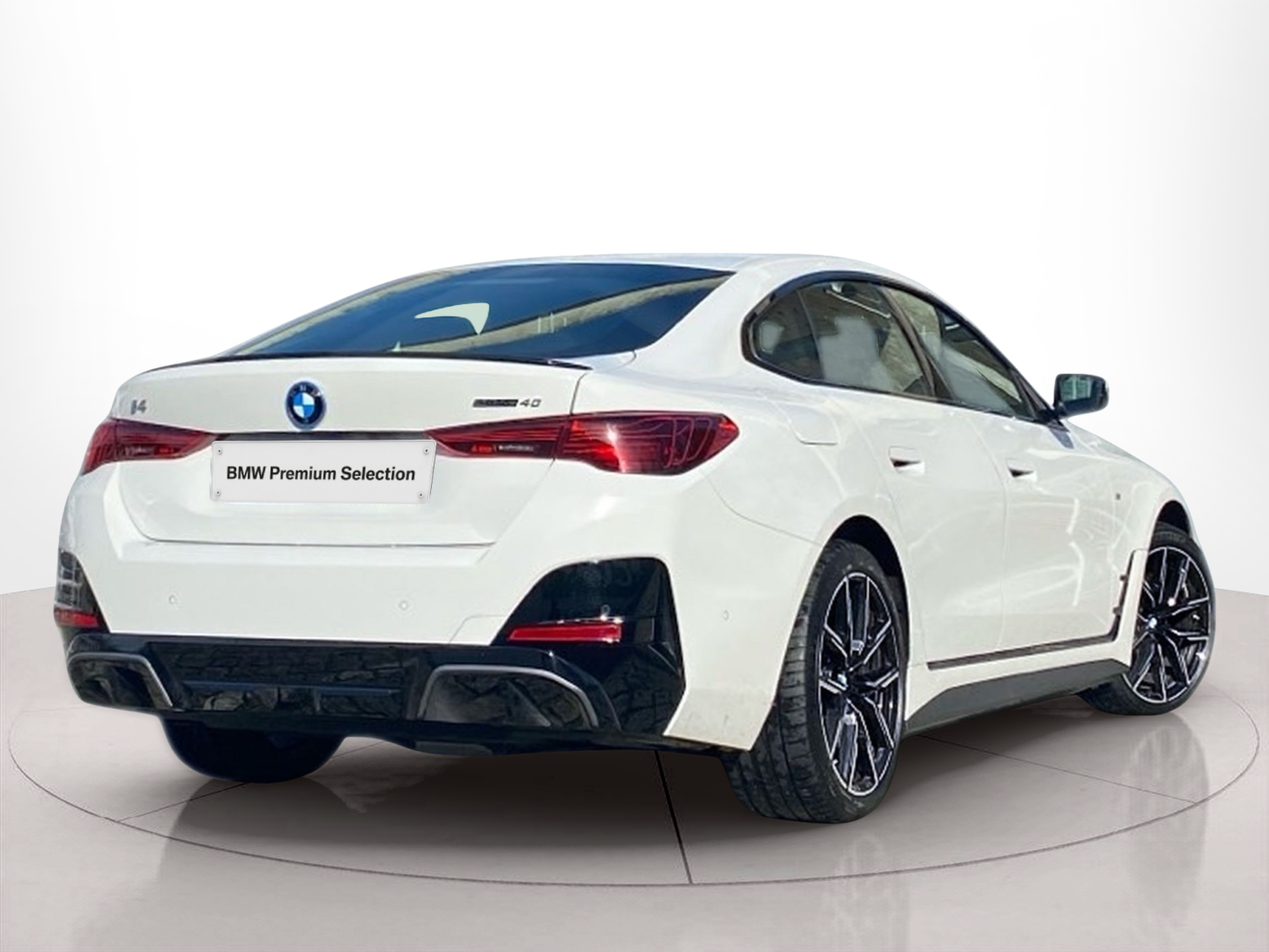 BMW i4 i4 eDrive40 color Blanco. Año 2024. 250KW(340CV). Elétrico. En concesionario Caetano Lisboa de Lisboa