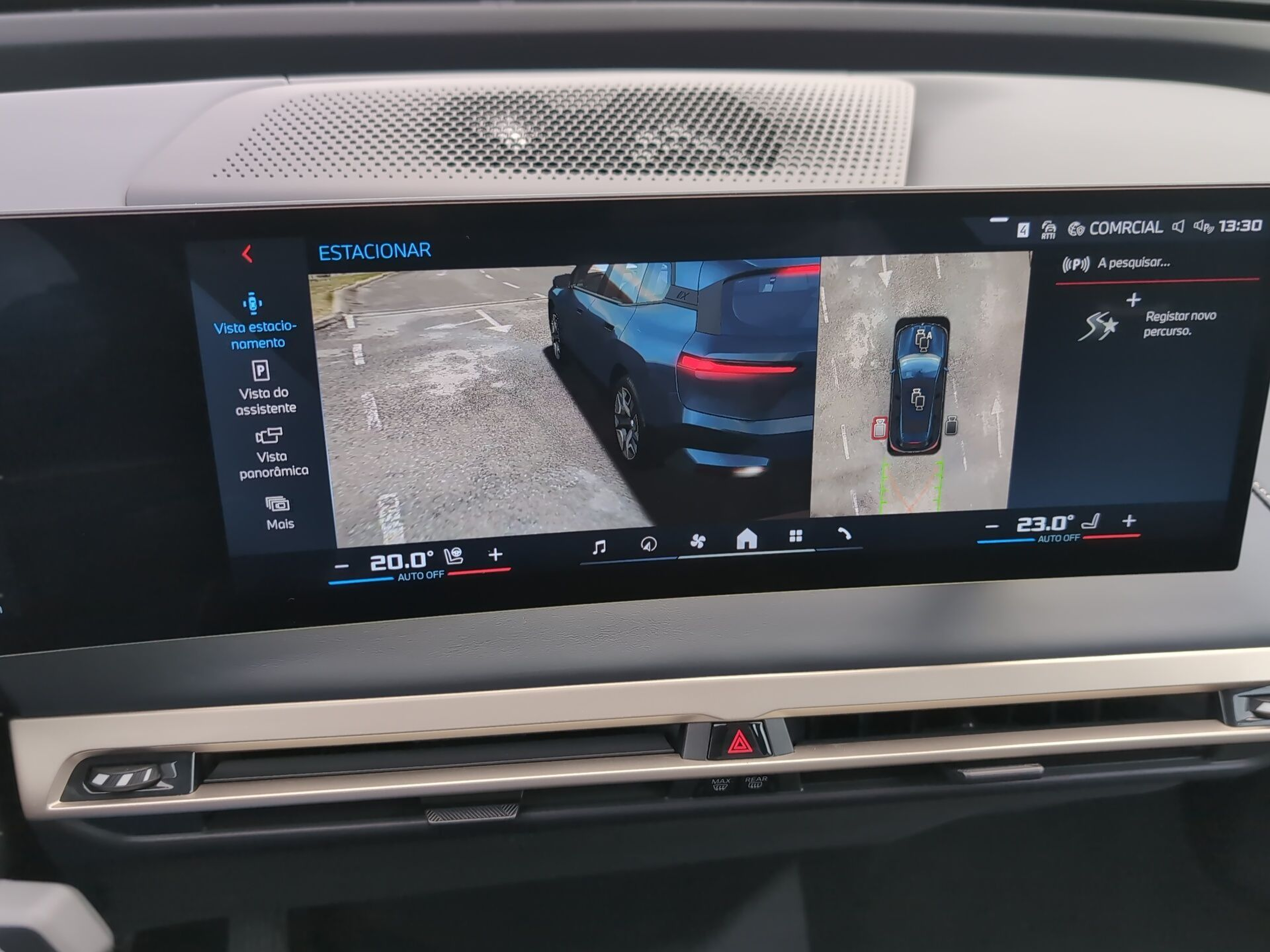 BMW iX M60 color Azul. Año 2023. 455KW(619CV). Elétrico. En concesionario Caetano Aveiro de Aveiro